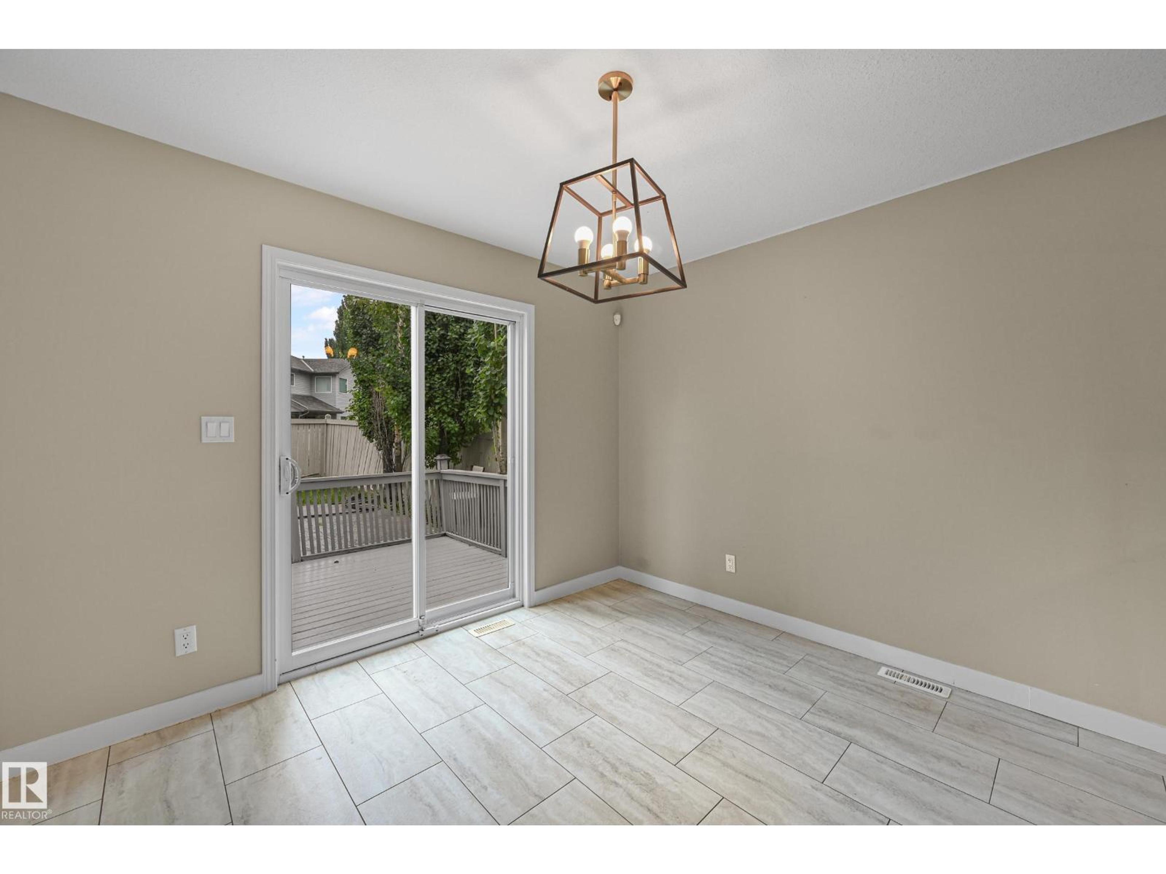 638 LEGER WY NW - Image 11