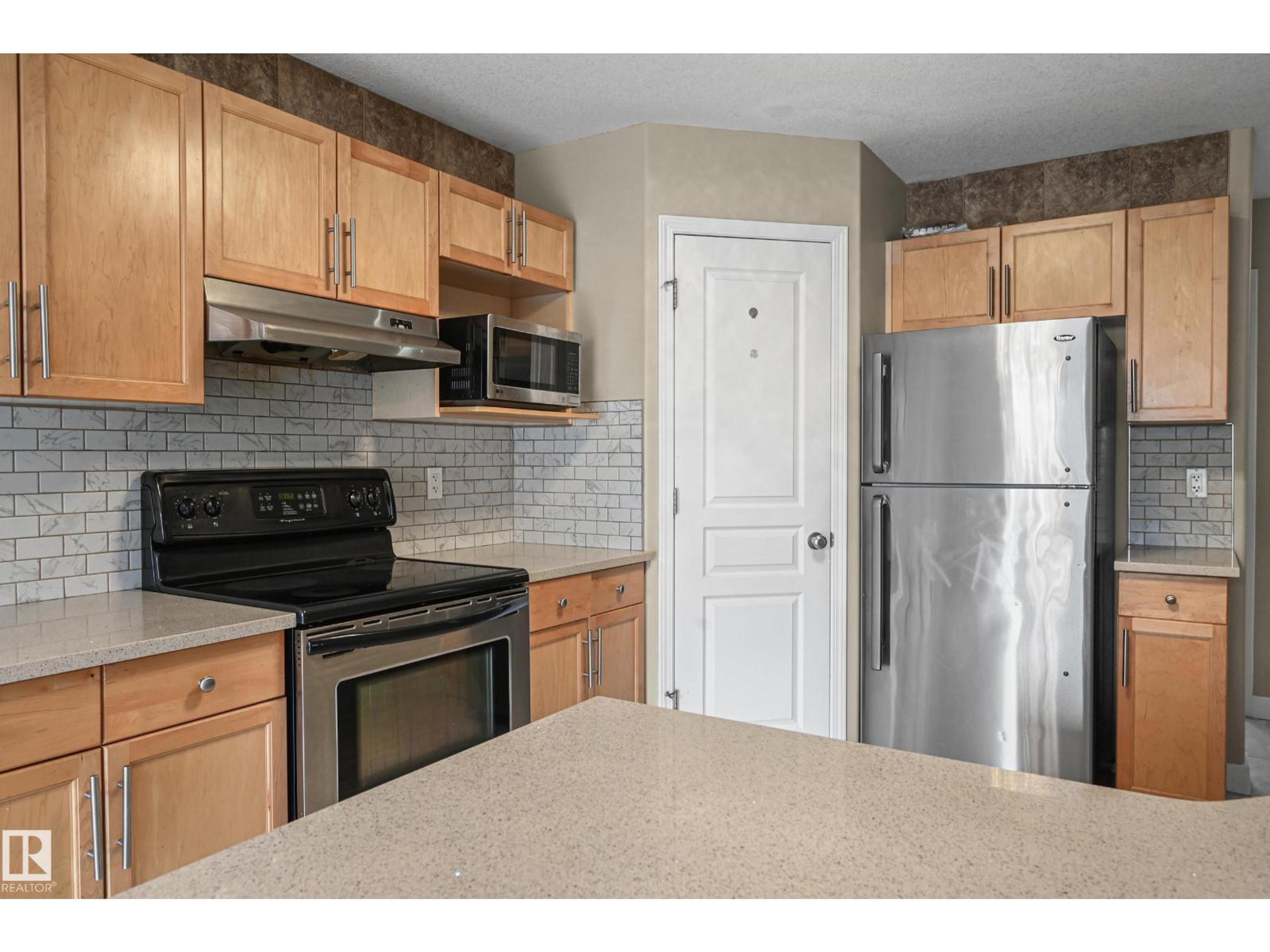 638 LEGER WY NW - Image 9