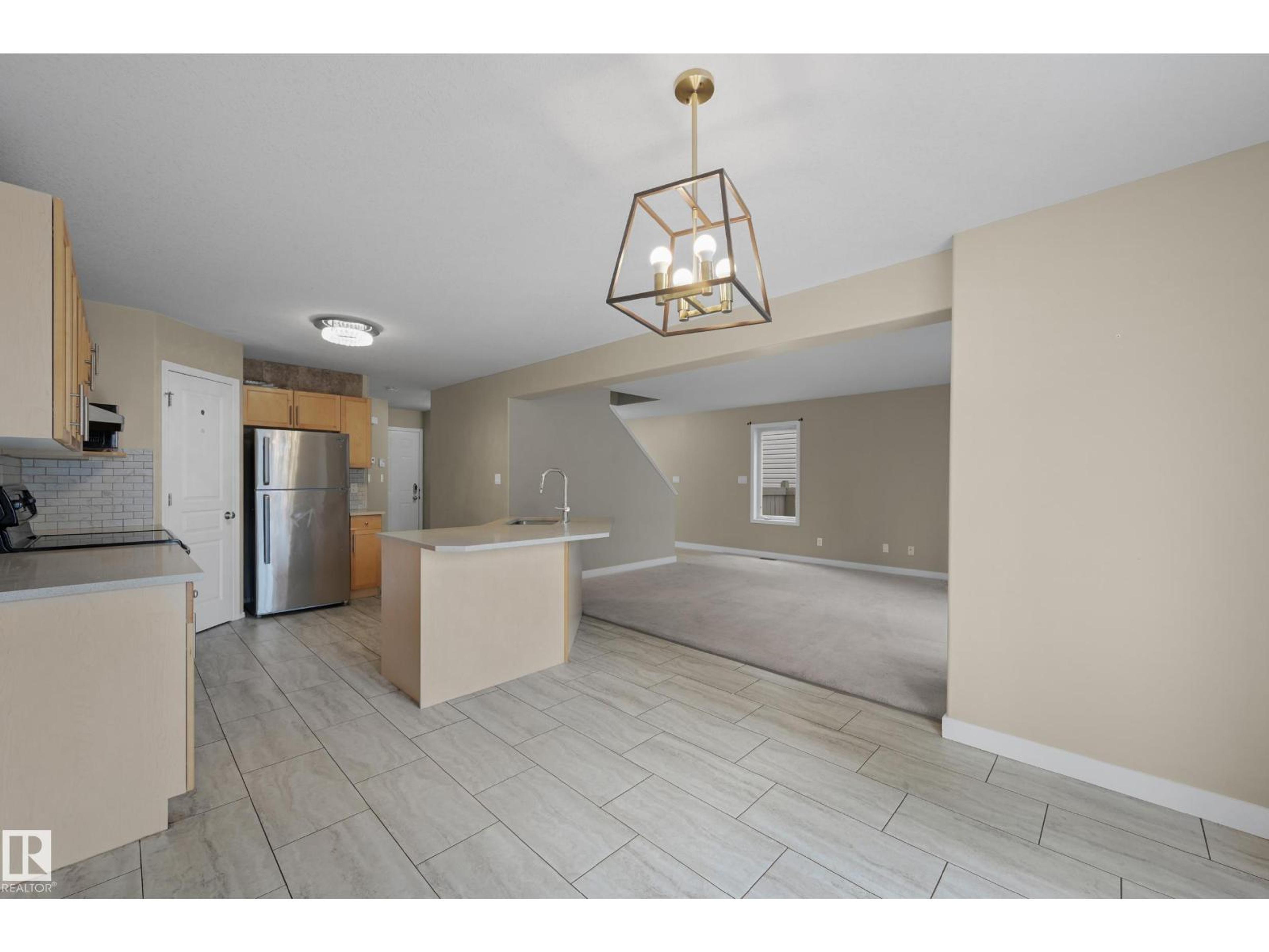 638 LEGER WY NW - Image 12