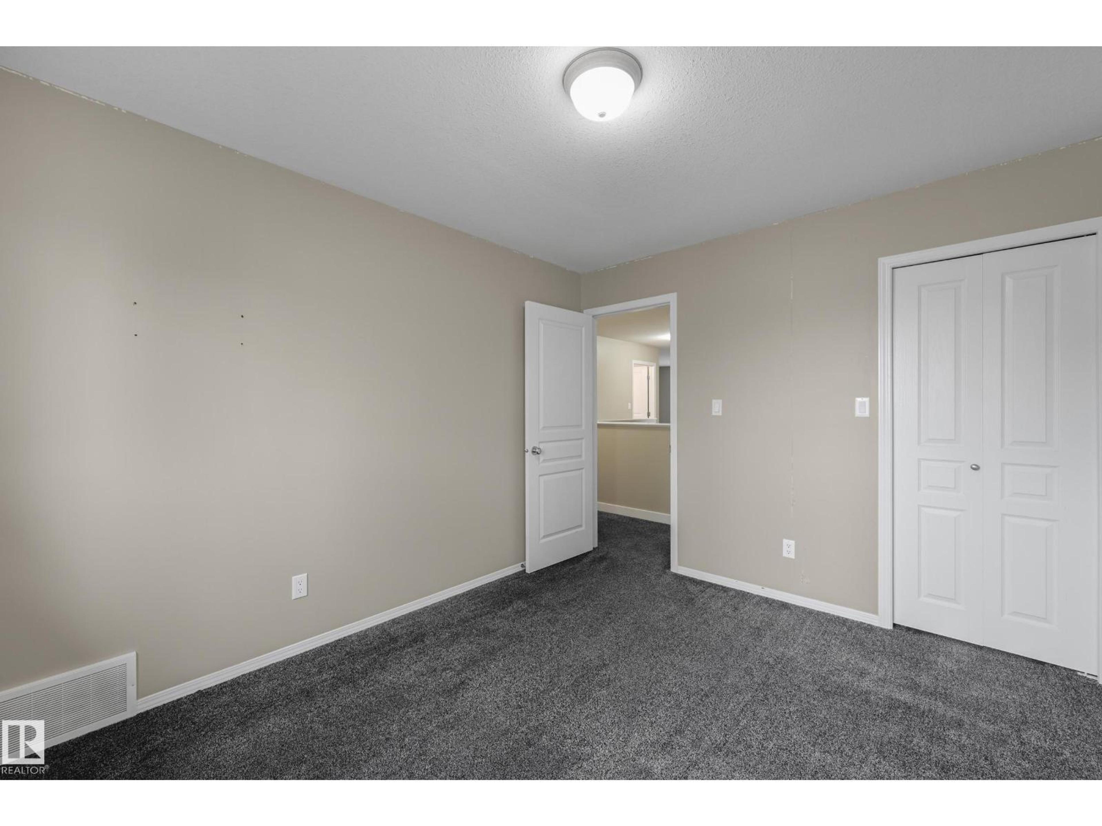 638 LEGER WY NW - Image 24