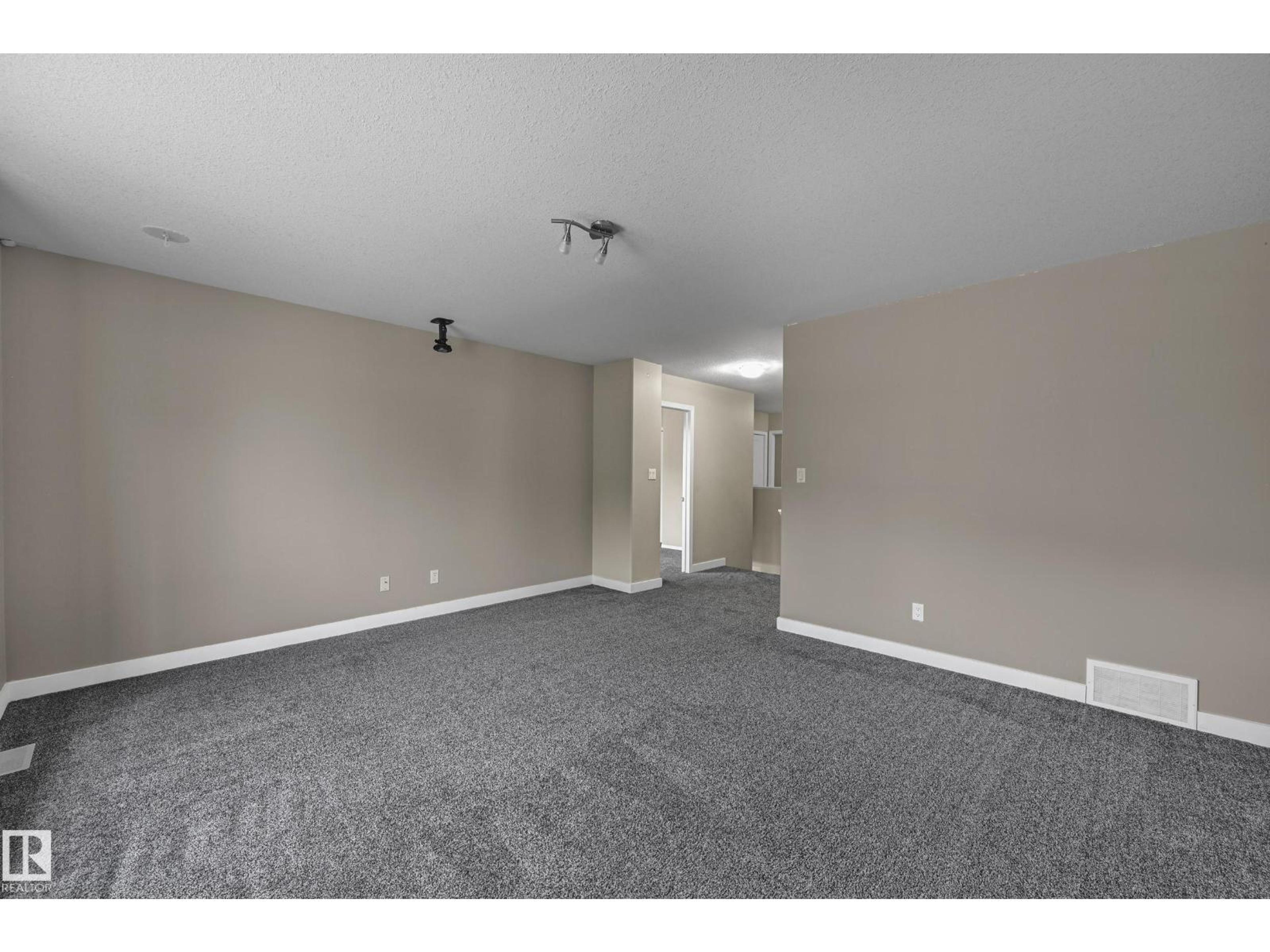 638 LEGER WY NW - Image 18