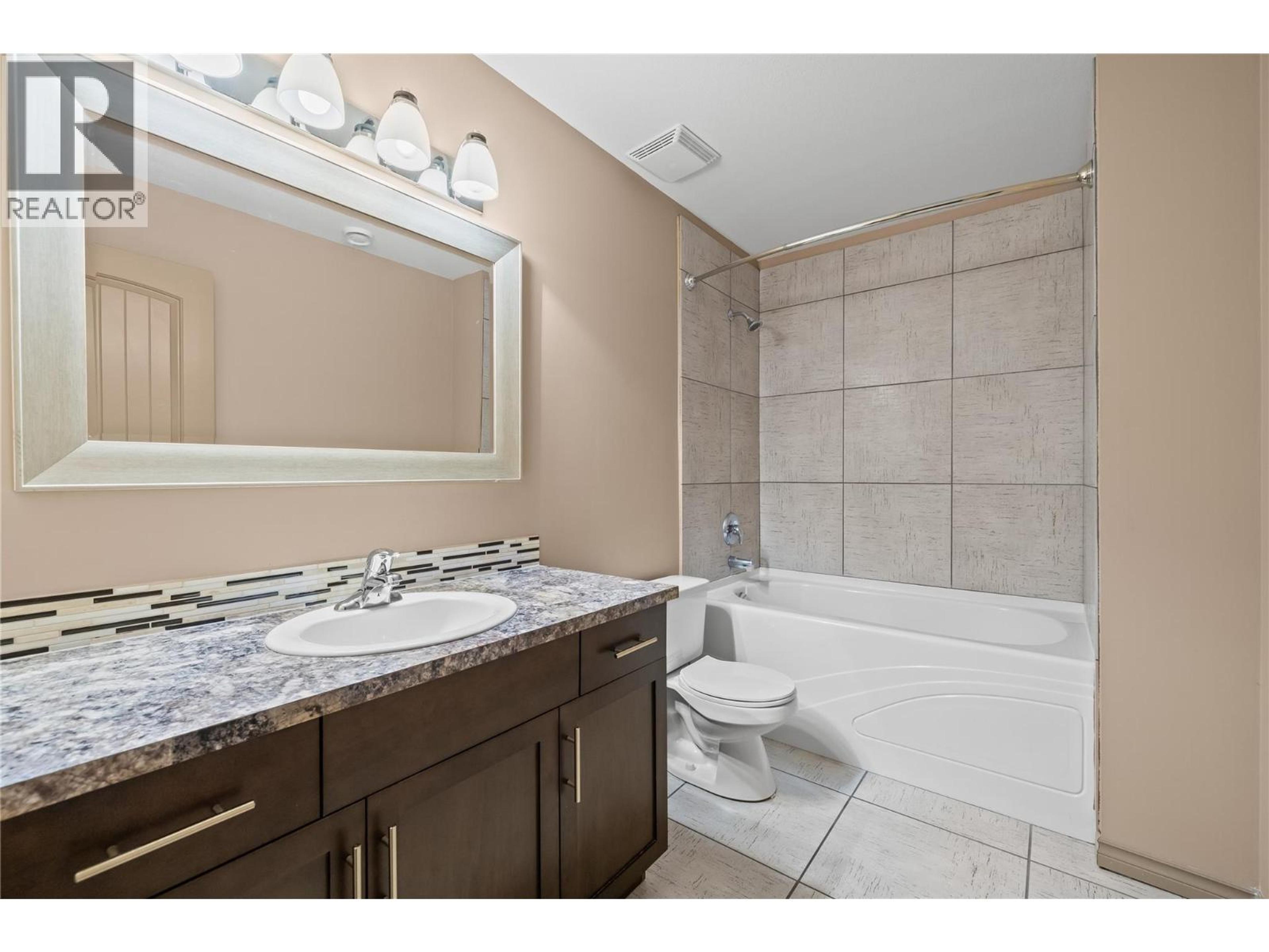 1656 MERLOT DRIVE - Image 37