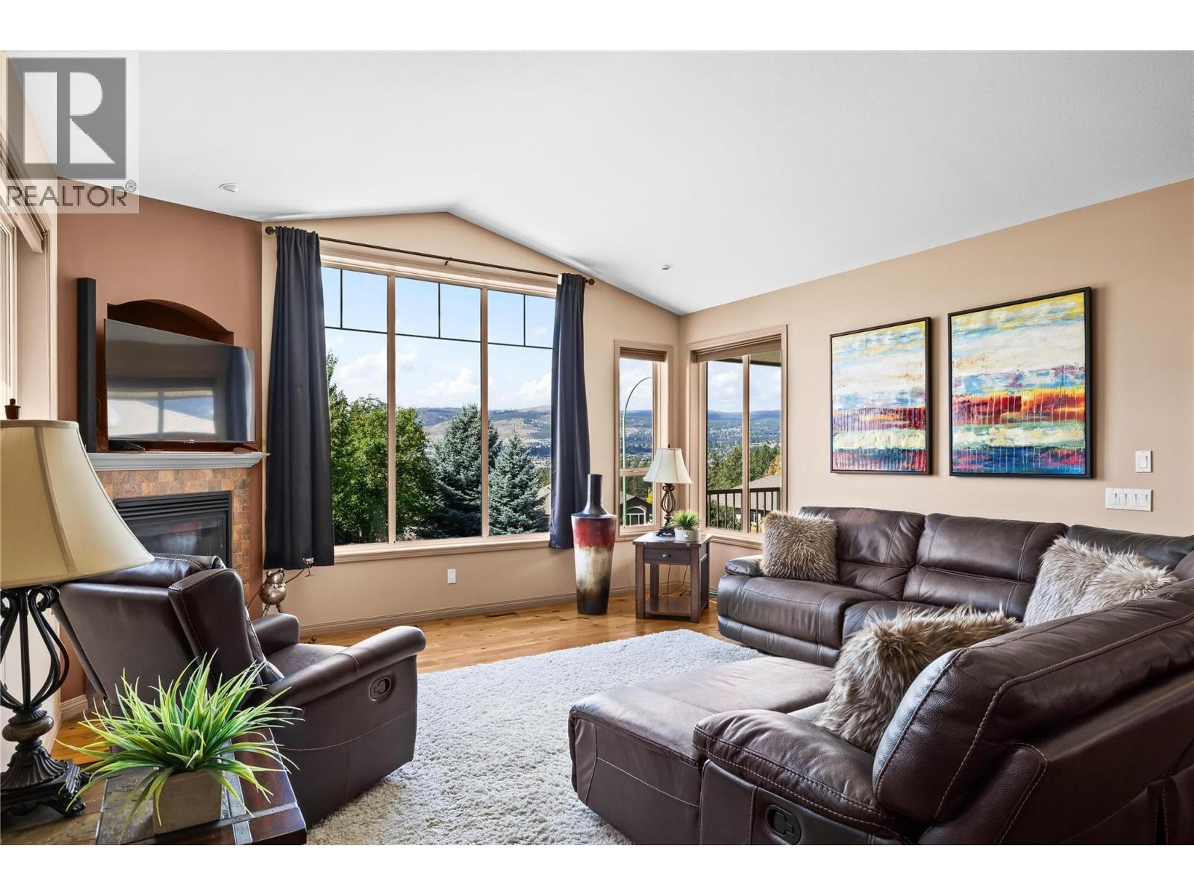1656 MERLOT DRIVE - Image 4