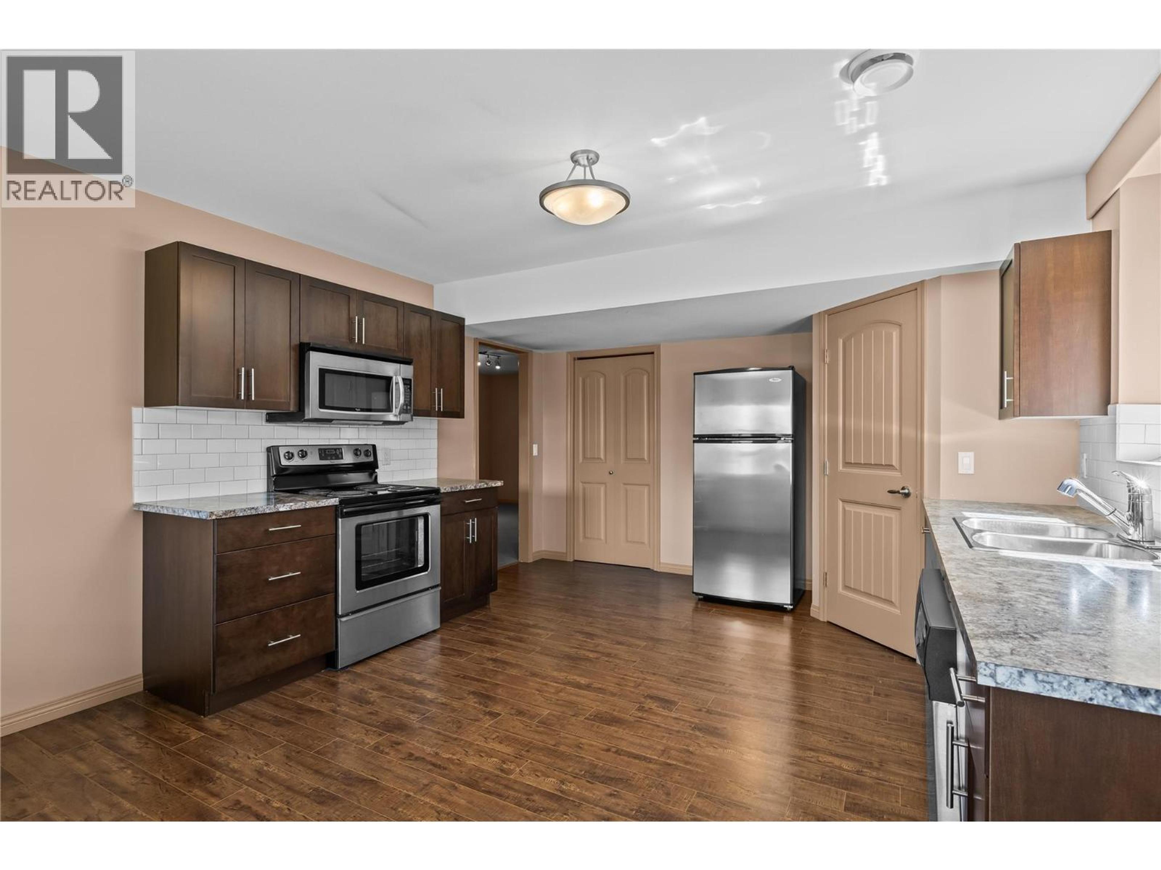 1656 MERLOT DRIVE - Image 30