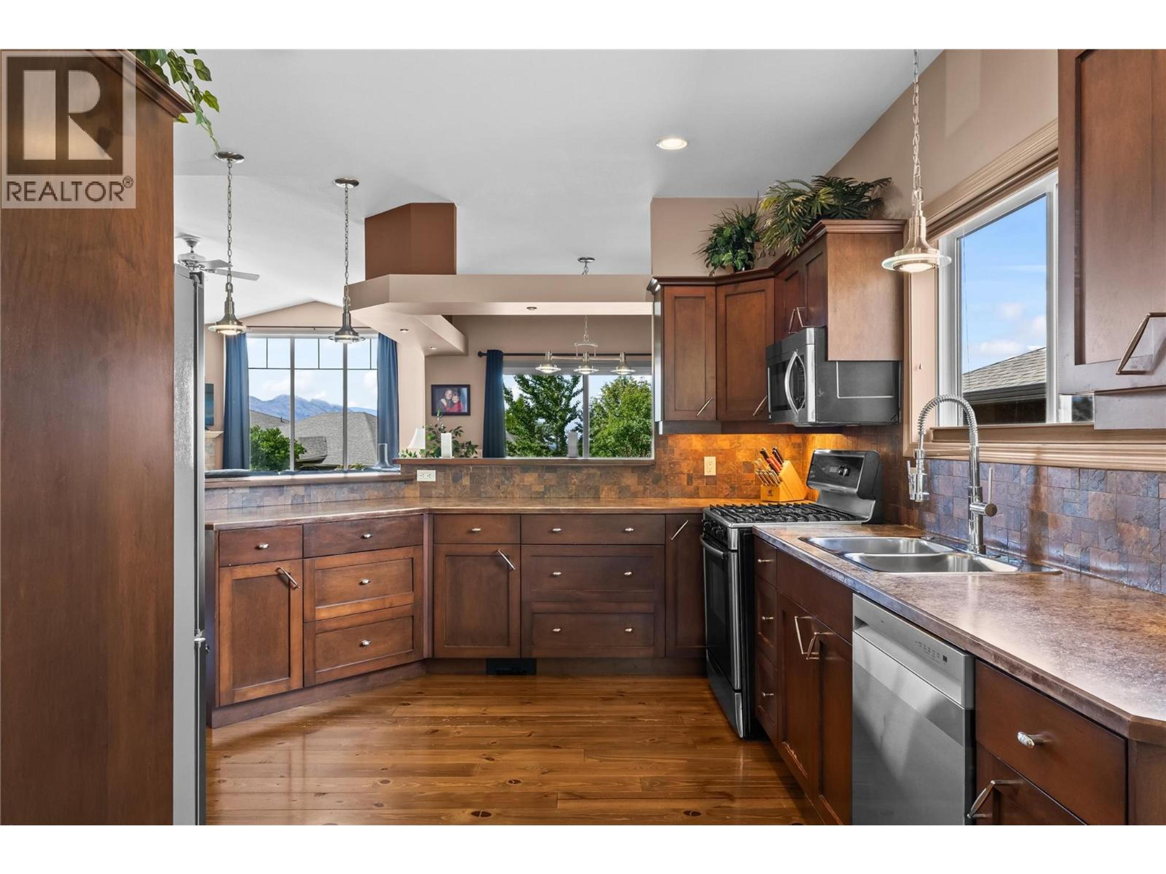 1656 MERLOT DRIVE - Image 13