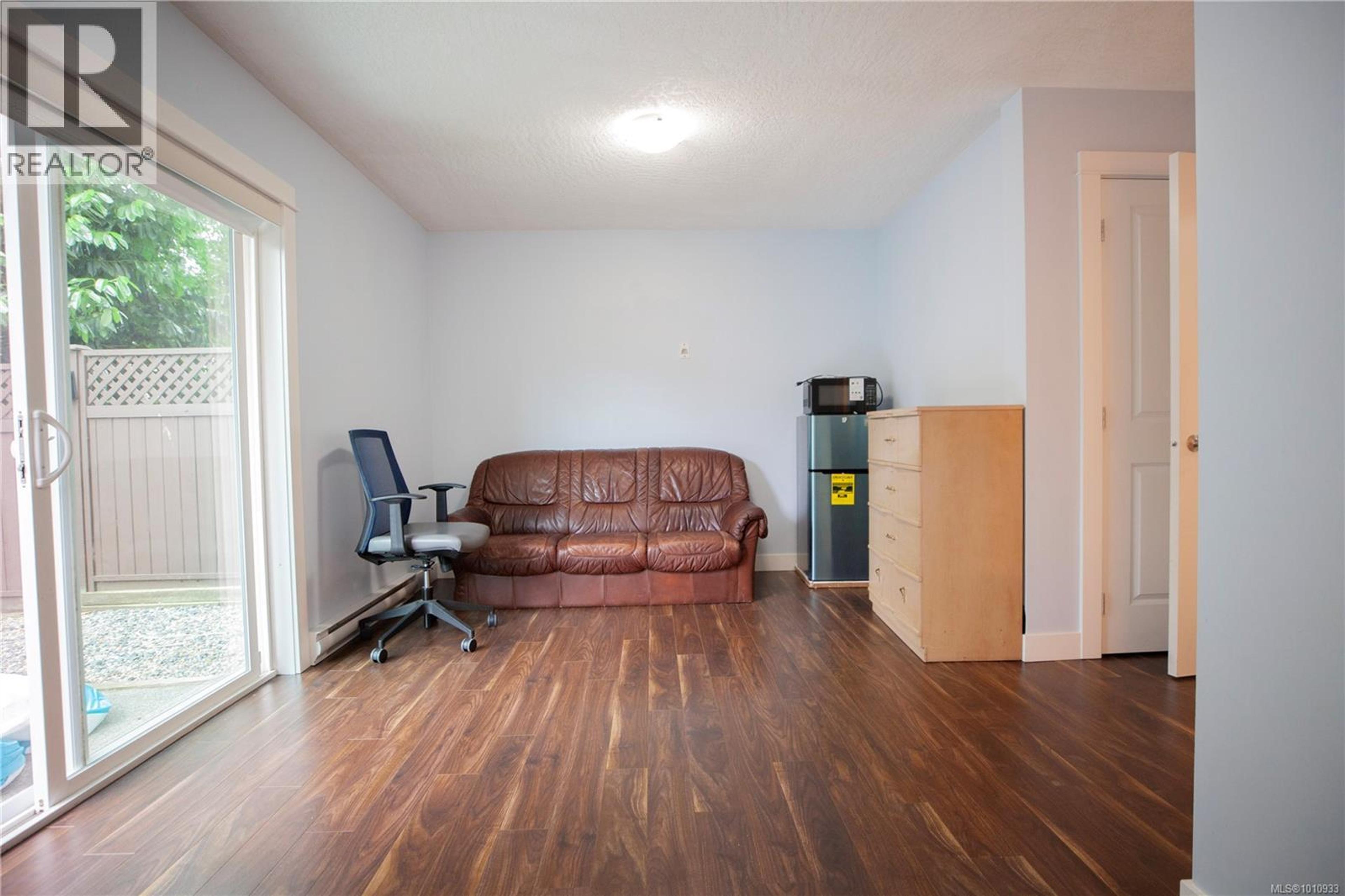 #107 2889 CARLOW RD - Image 35