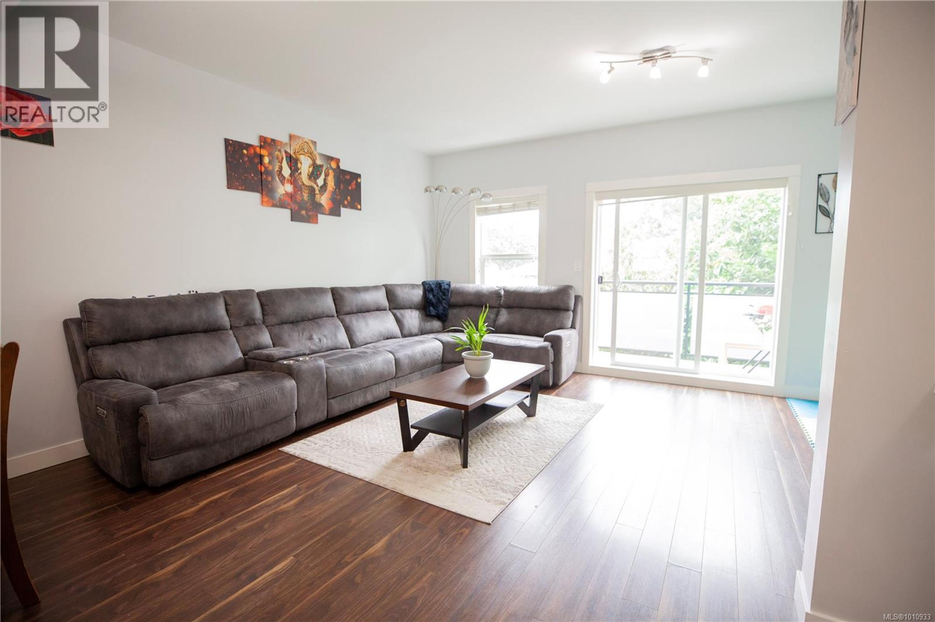 #107 2889 CARLOW RD - Image 17