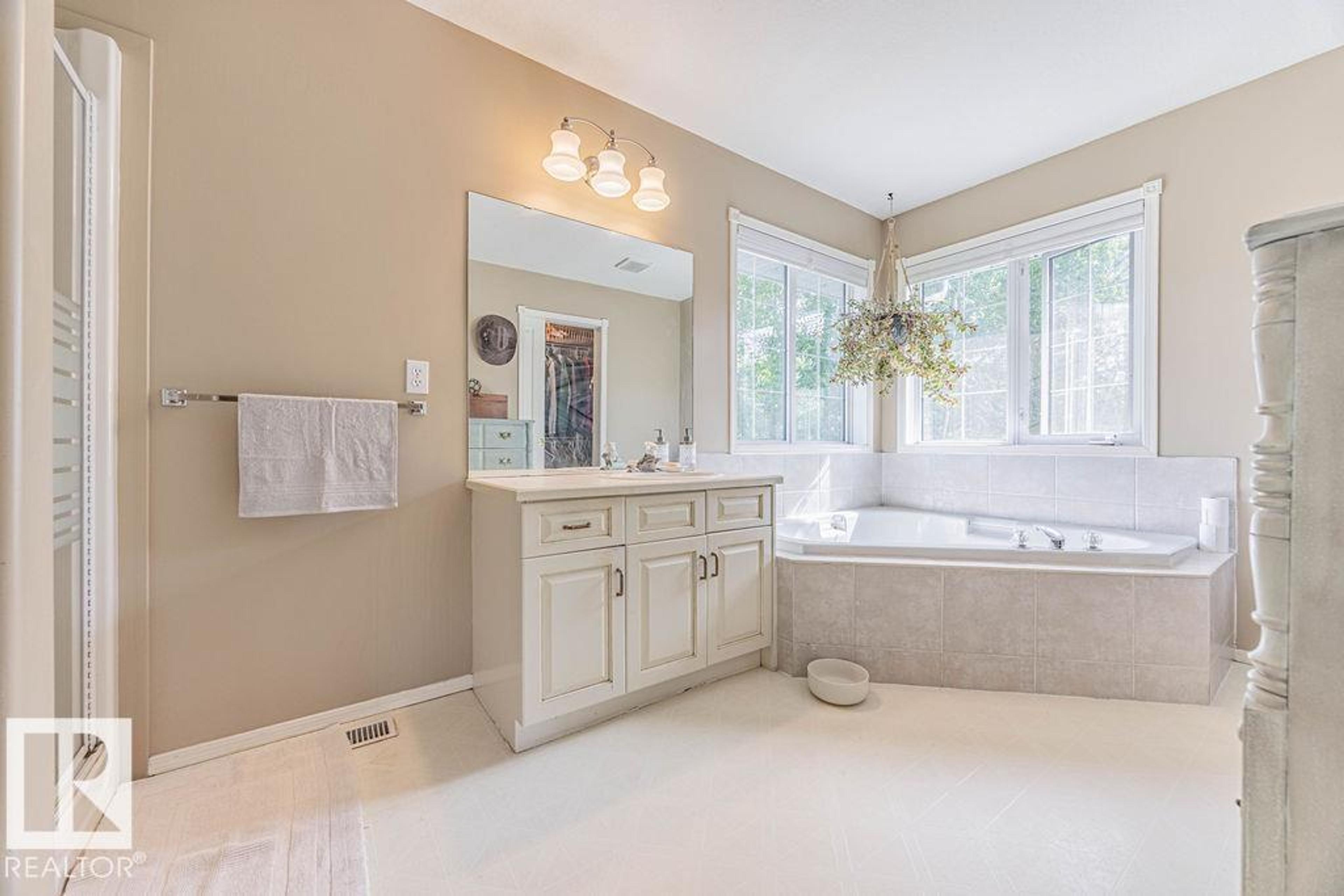#18 54106 RGE ROAD 275 - Image 43
