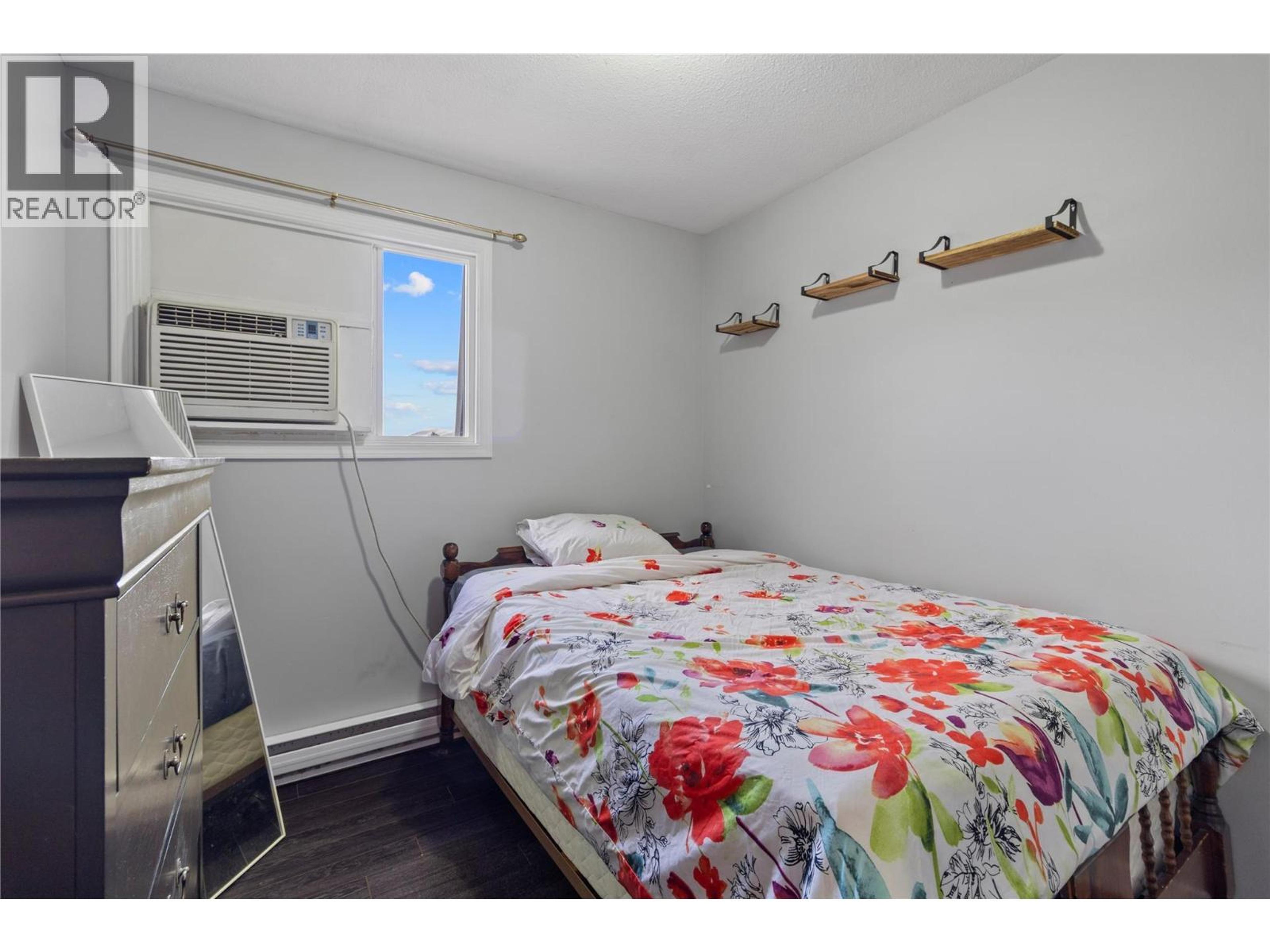 865 MCQUEEN DRIVE - Image 22