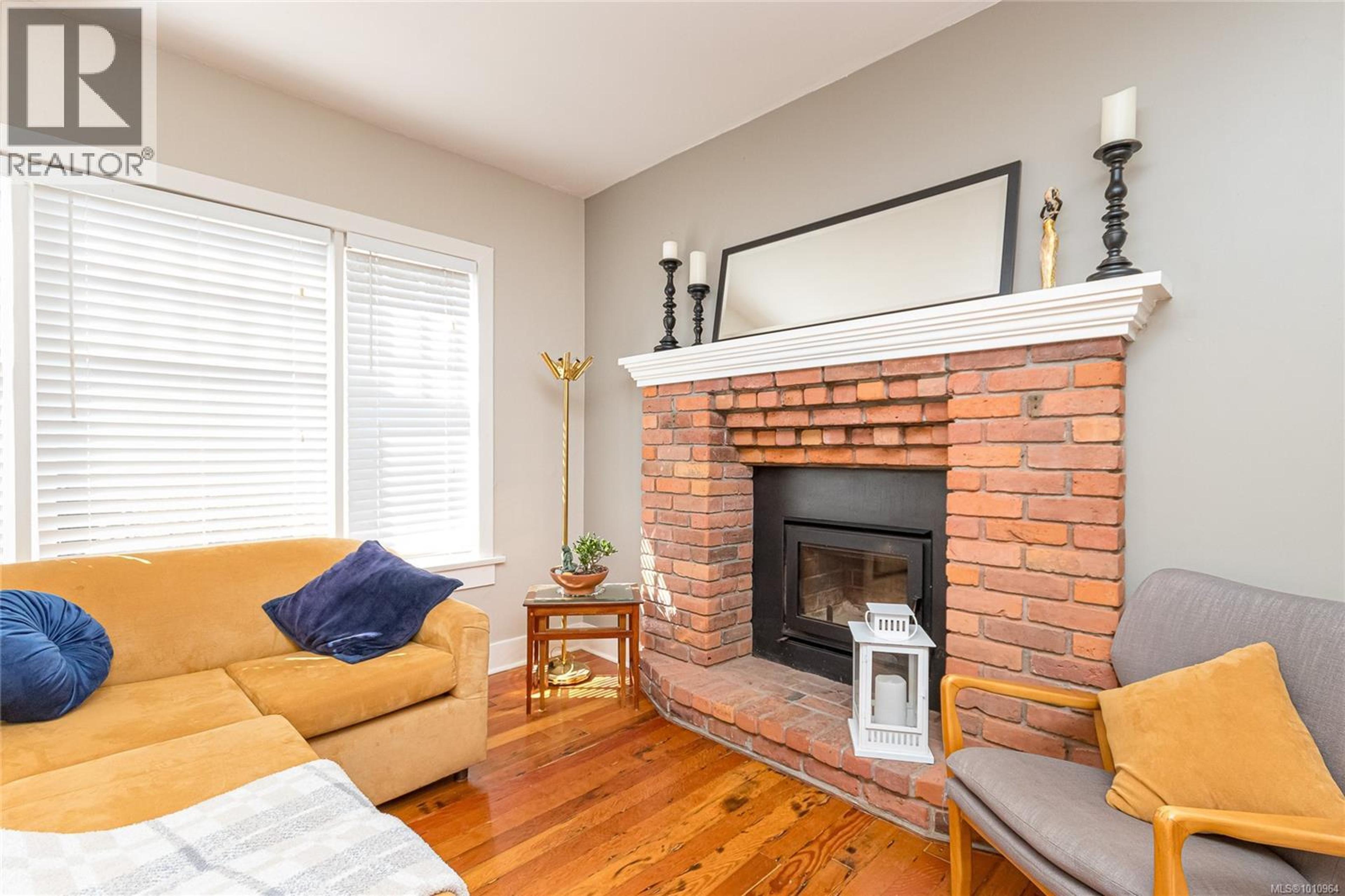 3840 SAVANNAH AVE - Image 13