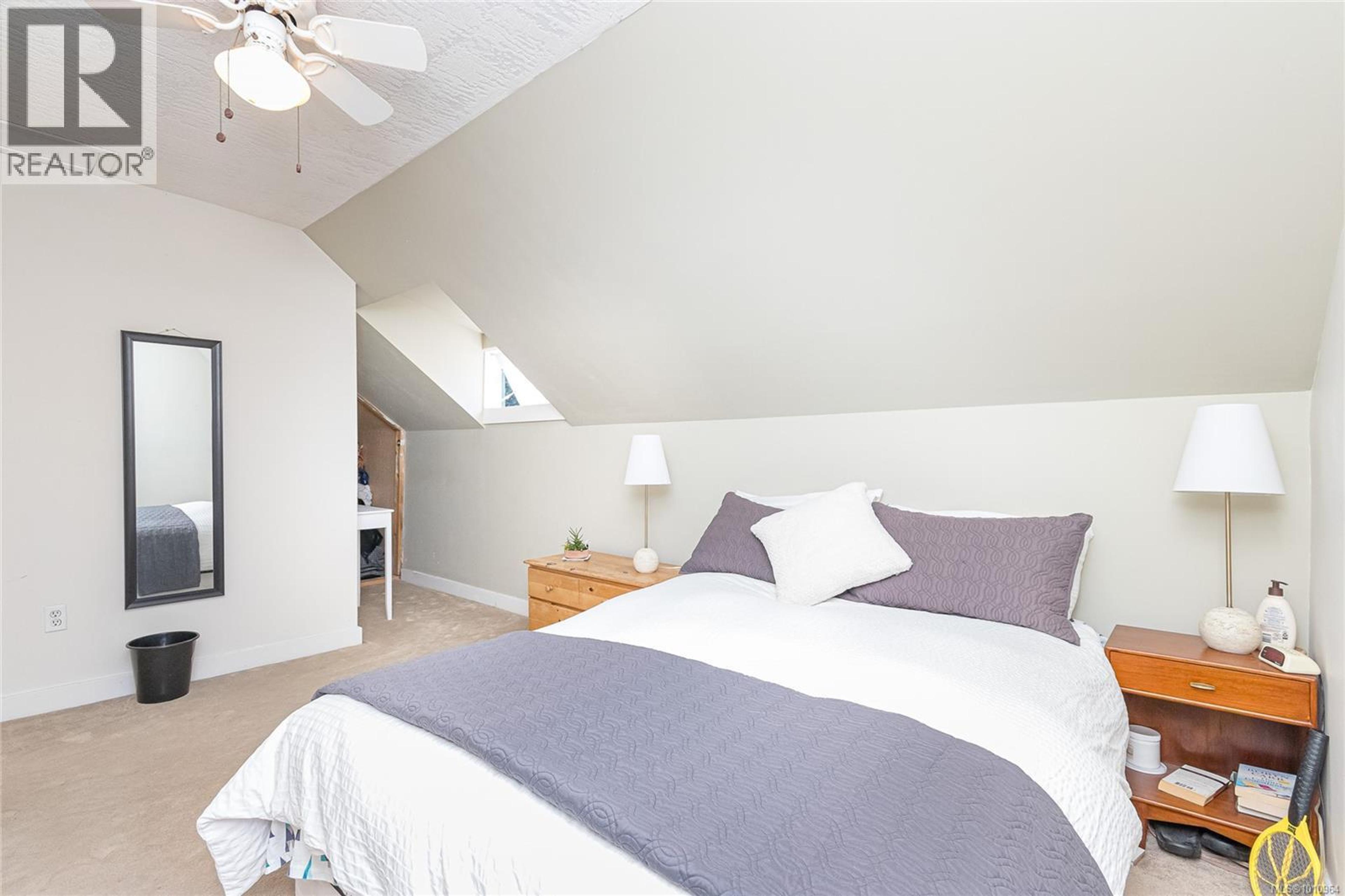 3840 SAVANNAH AVE - Image 16