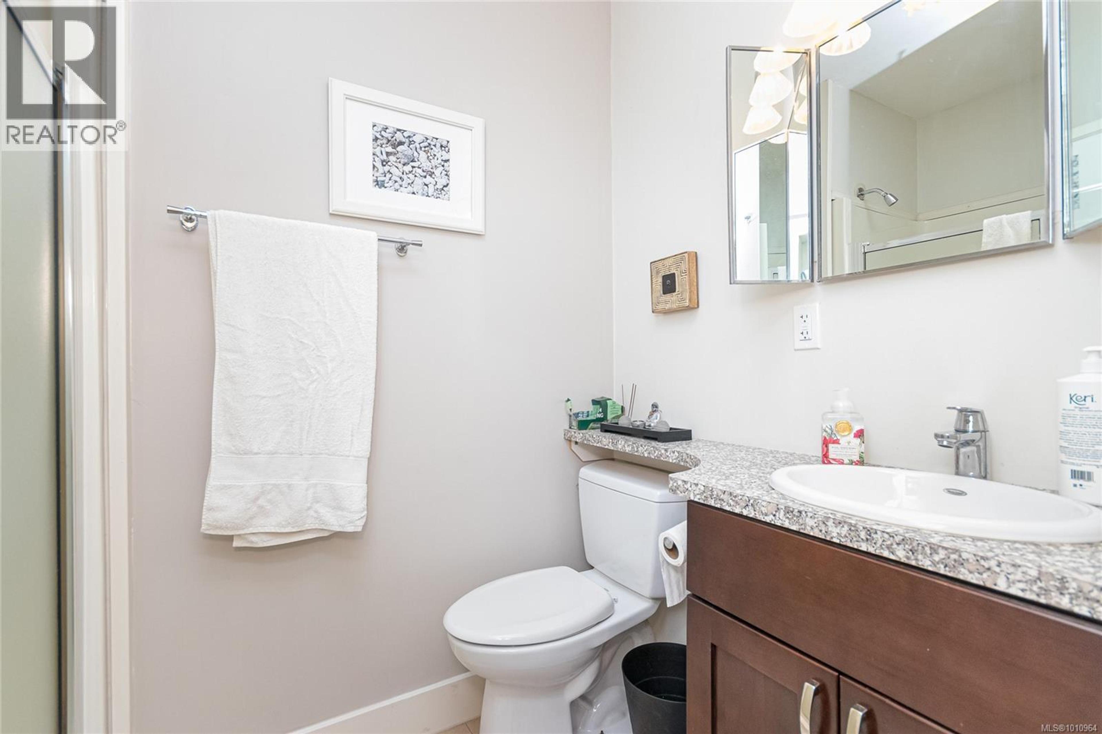 3840 SAVANNAH AVE - Image 21