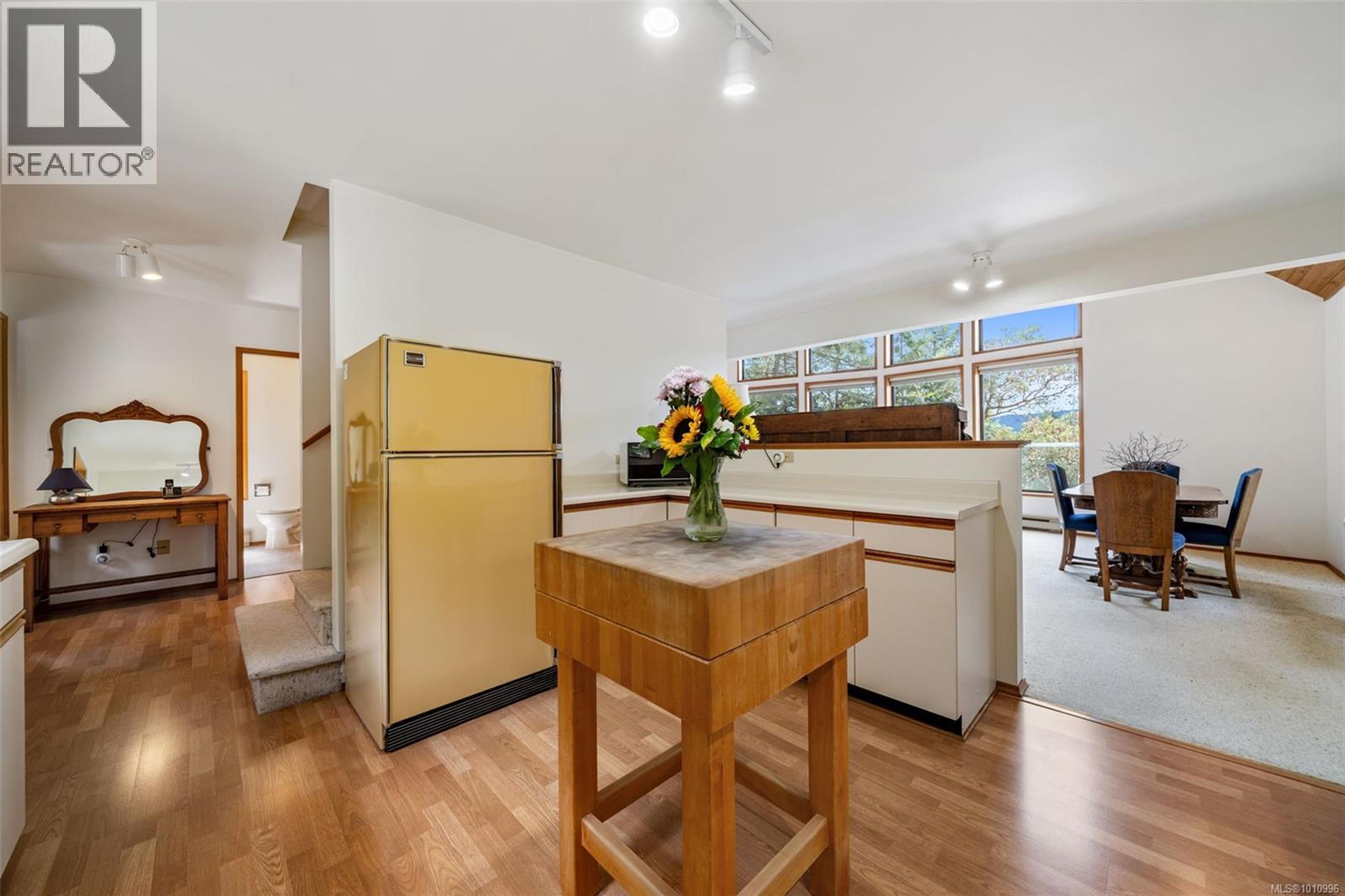 1618 DAVIES RD - Image 13