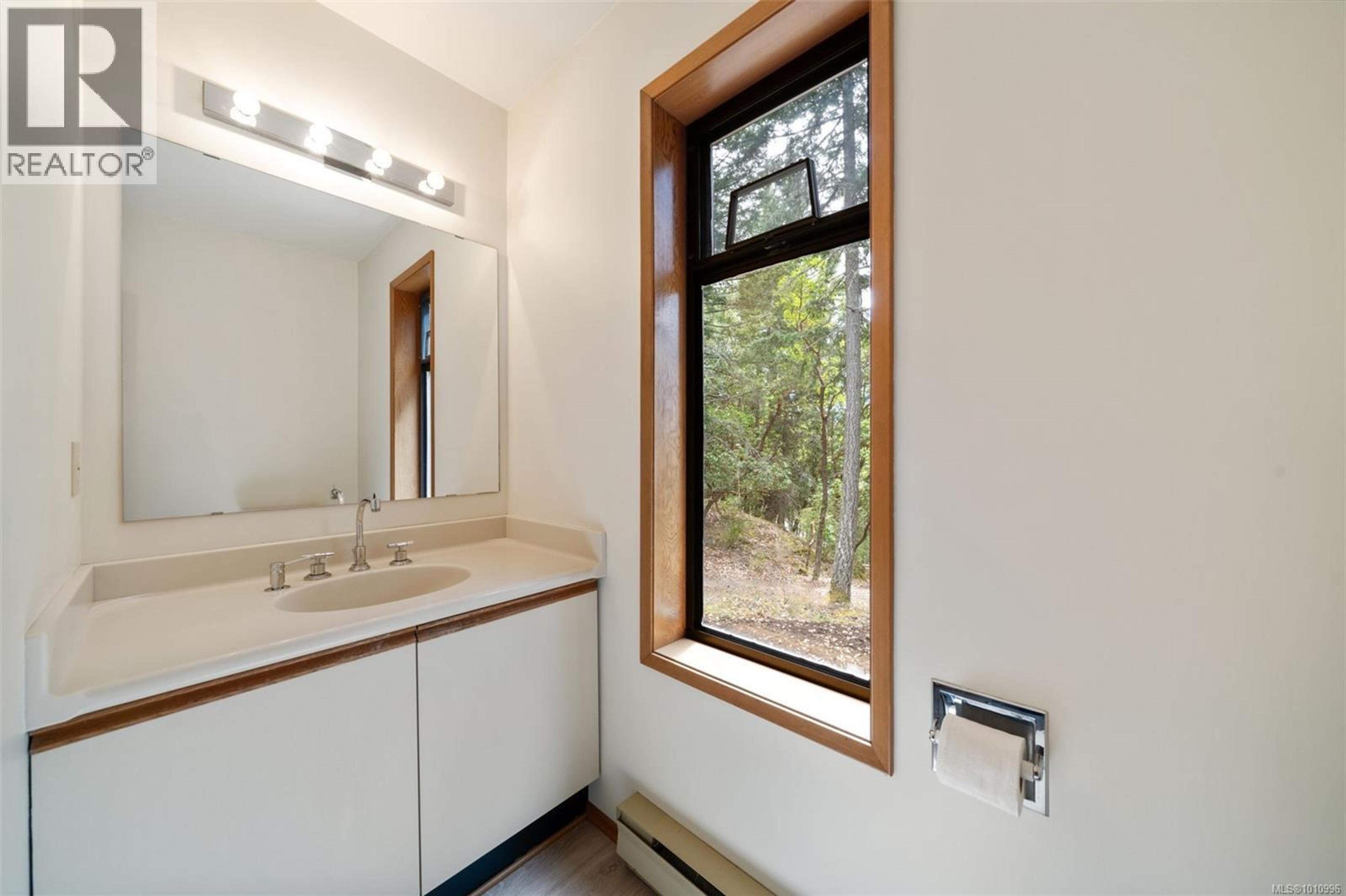1618 DAVIES RD - Image 17