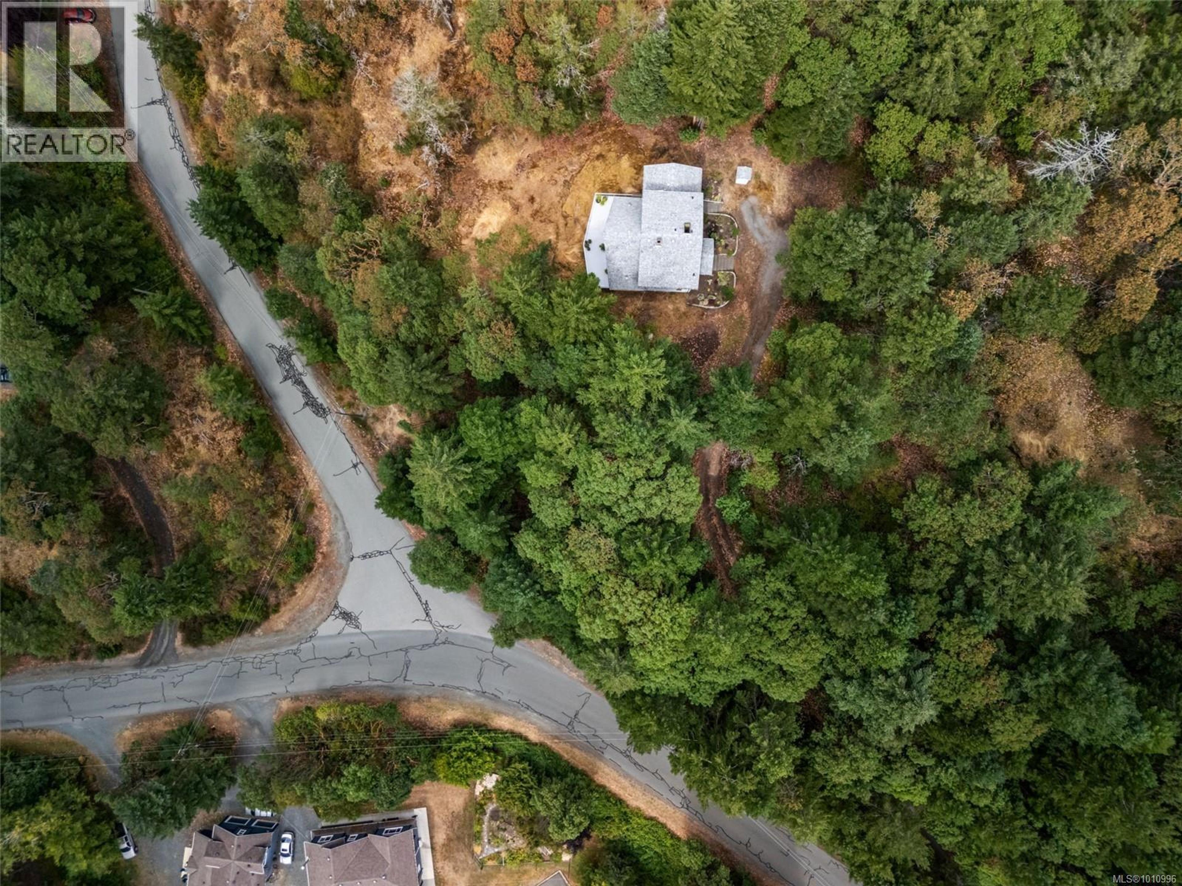 1618 DAVIES RD - Image 40