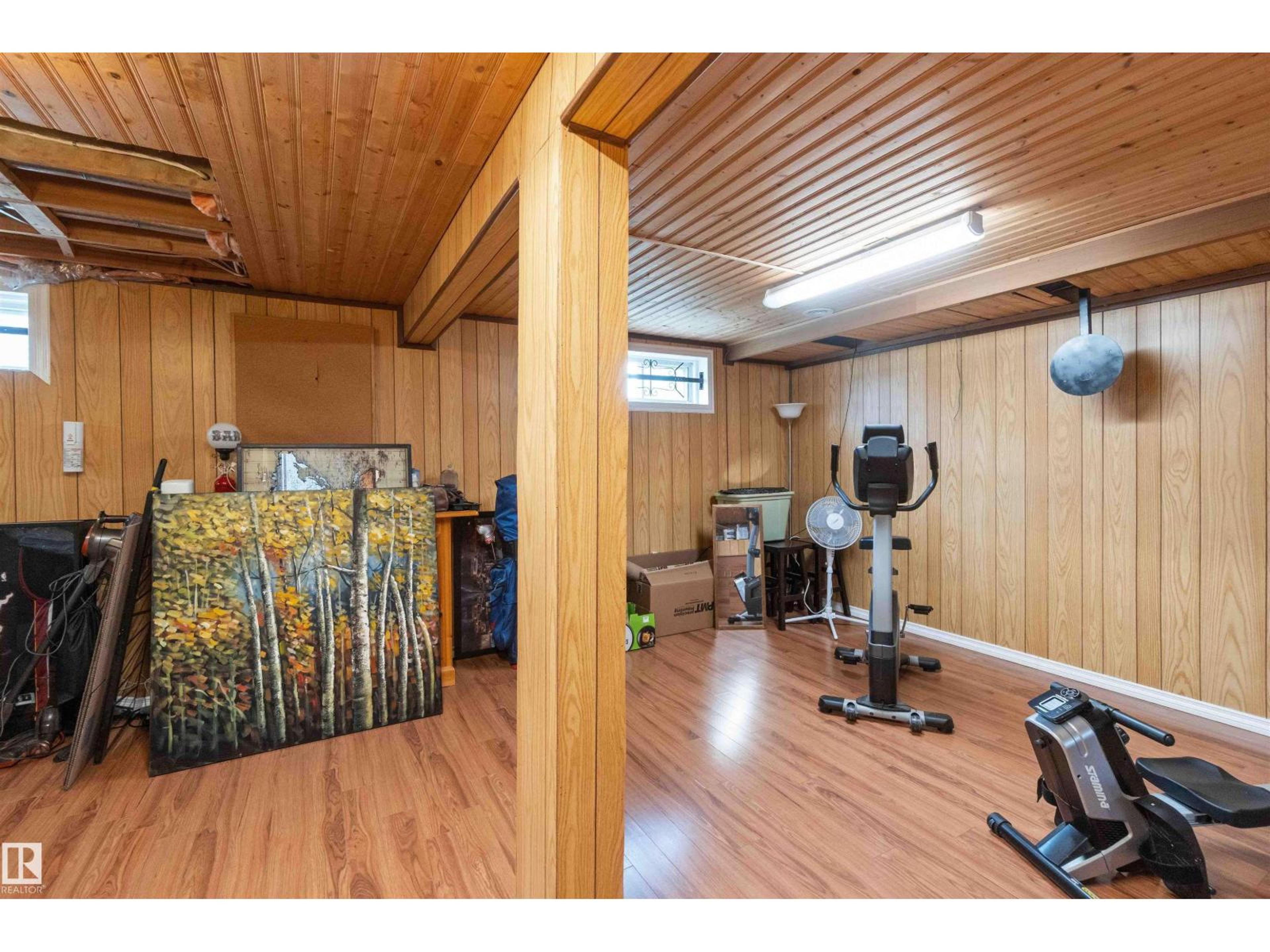 18519 57 AV NW - Image 38