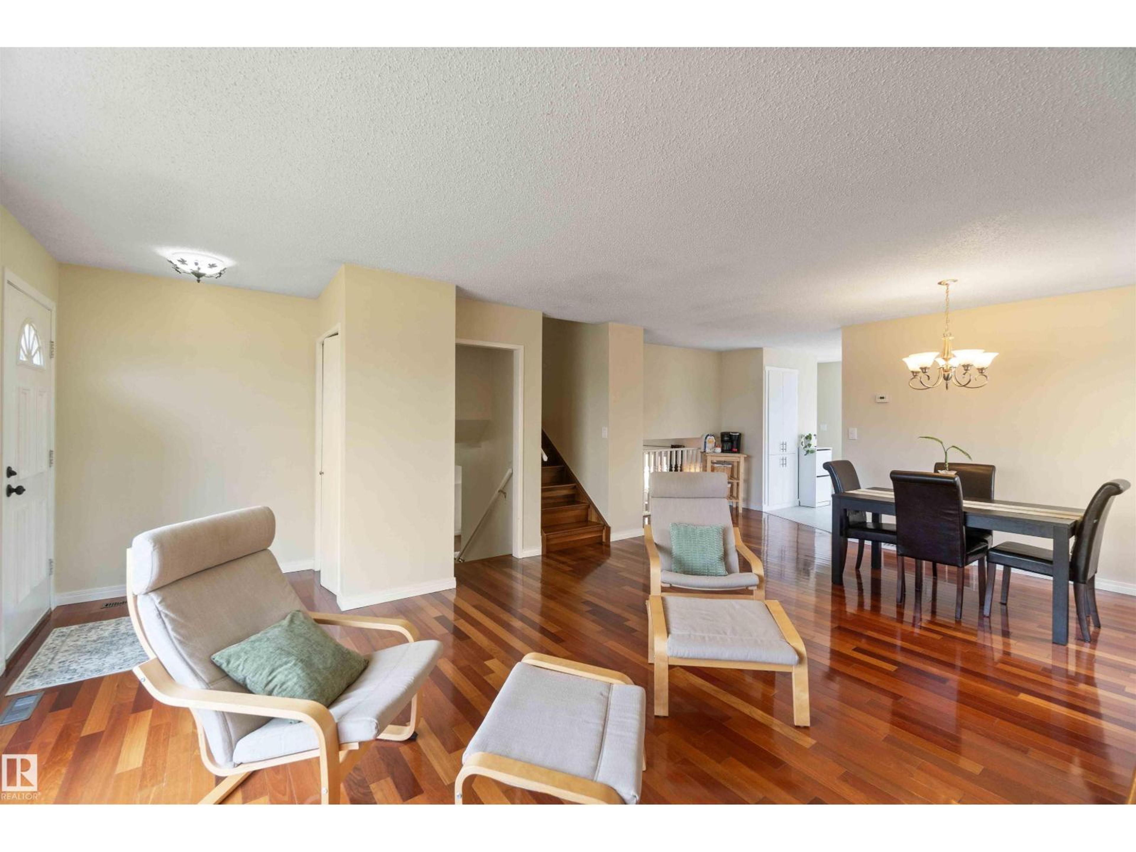 18519 57 AV NW - Image 4