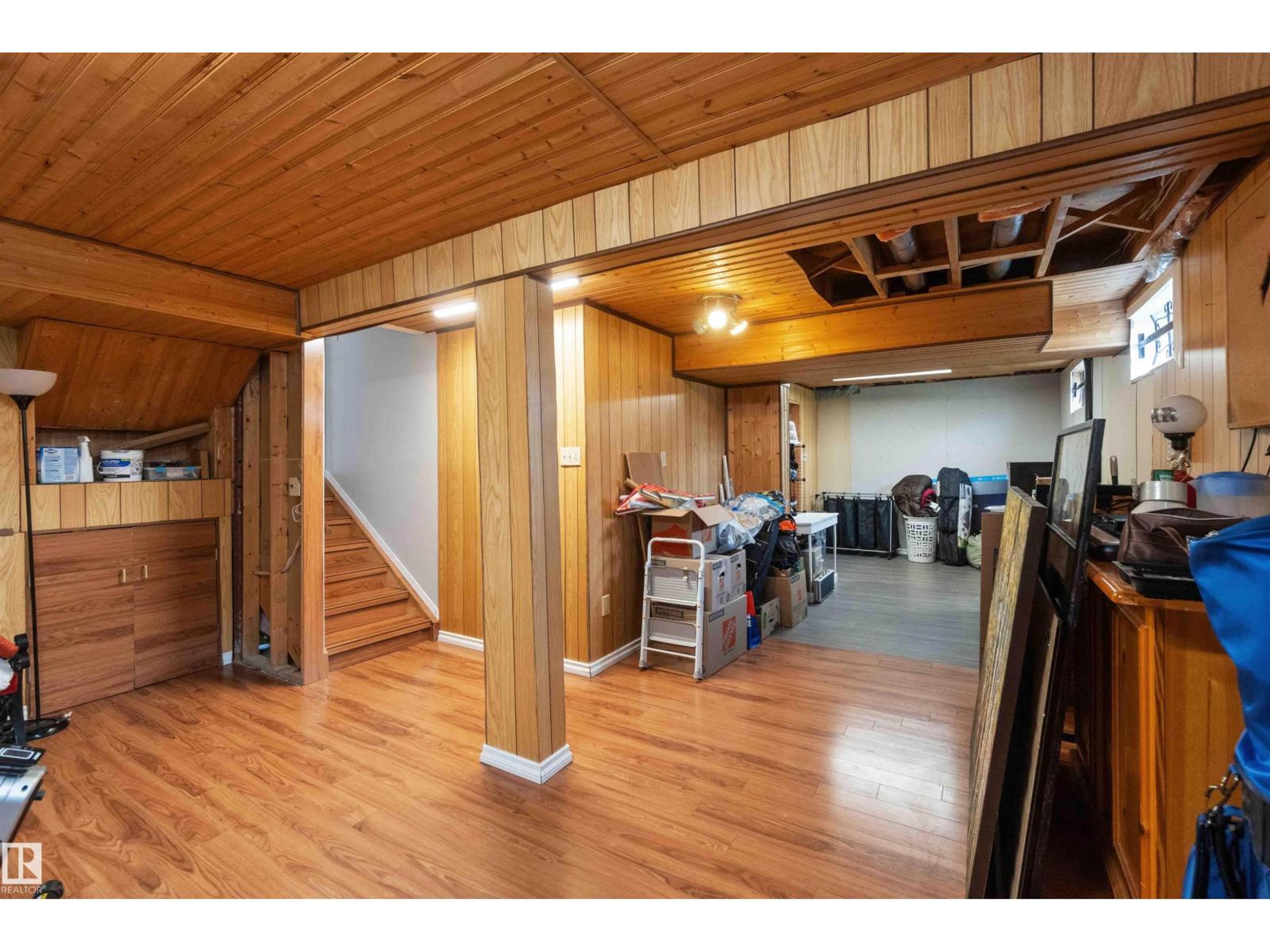 18519 57 AV NW - Image 40