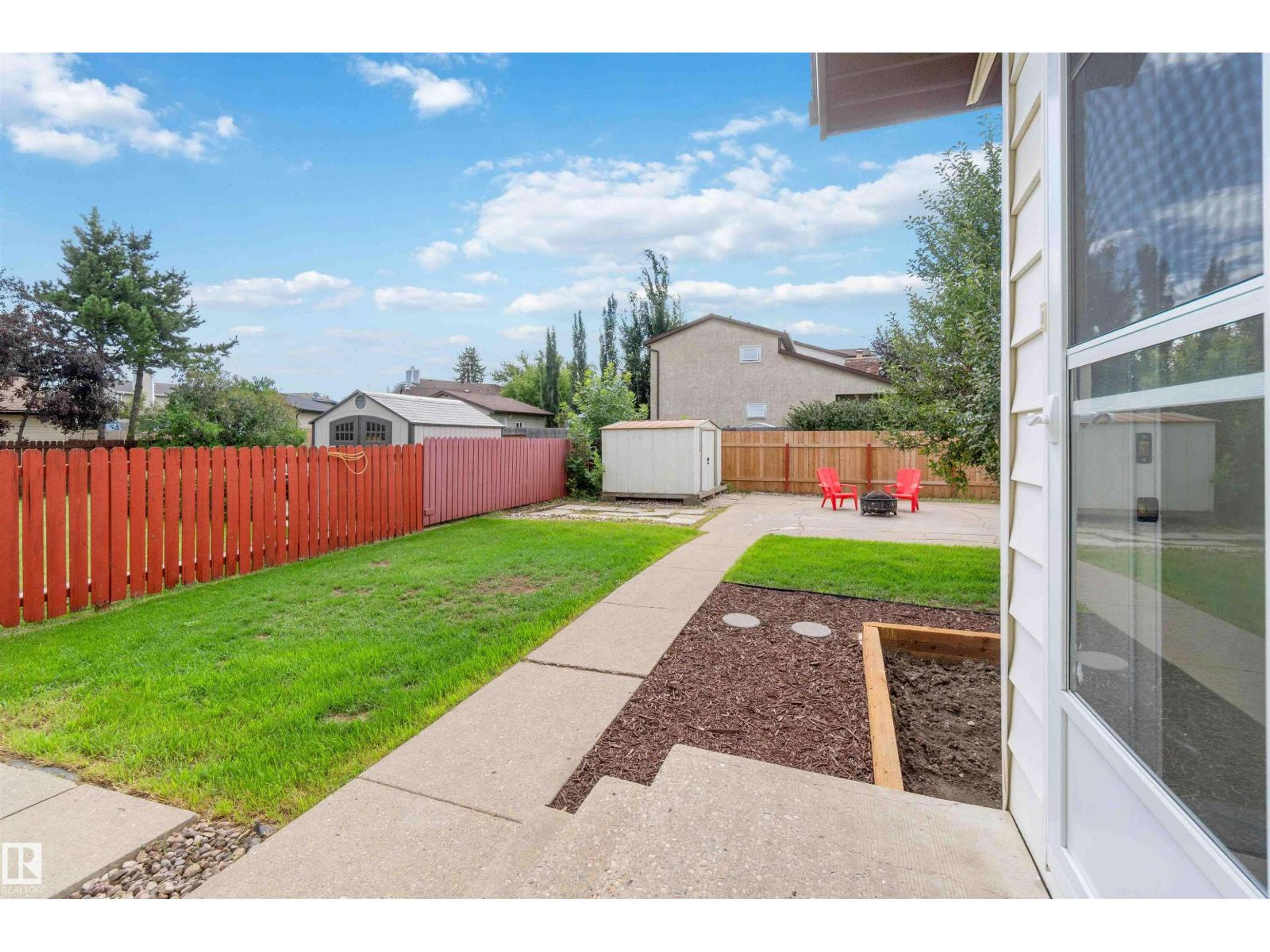 18519 57 AV NW - Image 44
