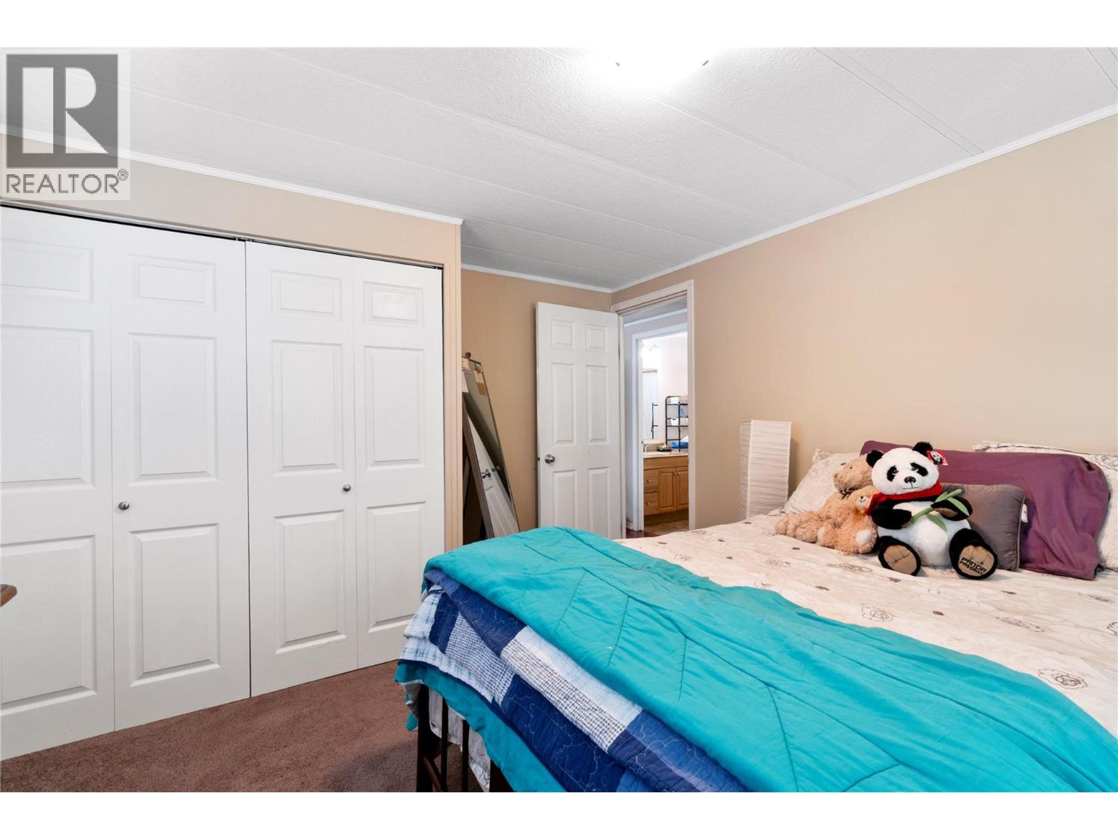 #16 1361 30 STREET SE - Image 31