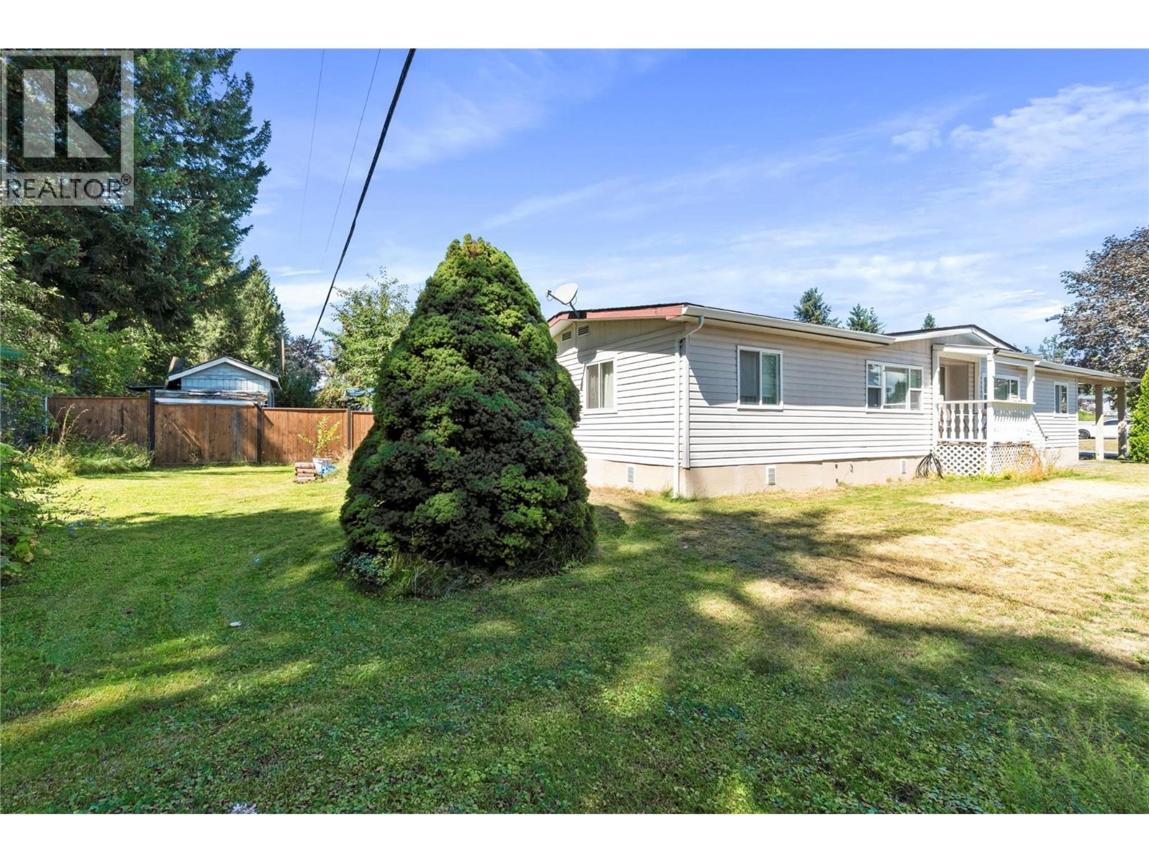 #16 1361 30 STREET SE - Image 39