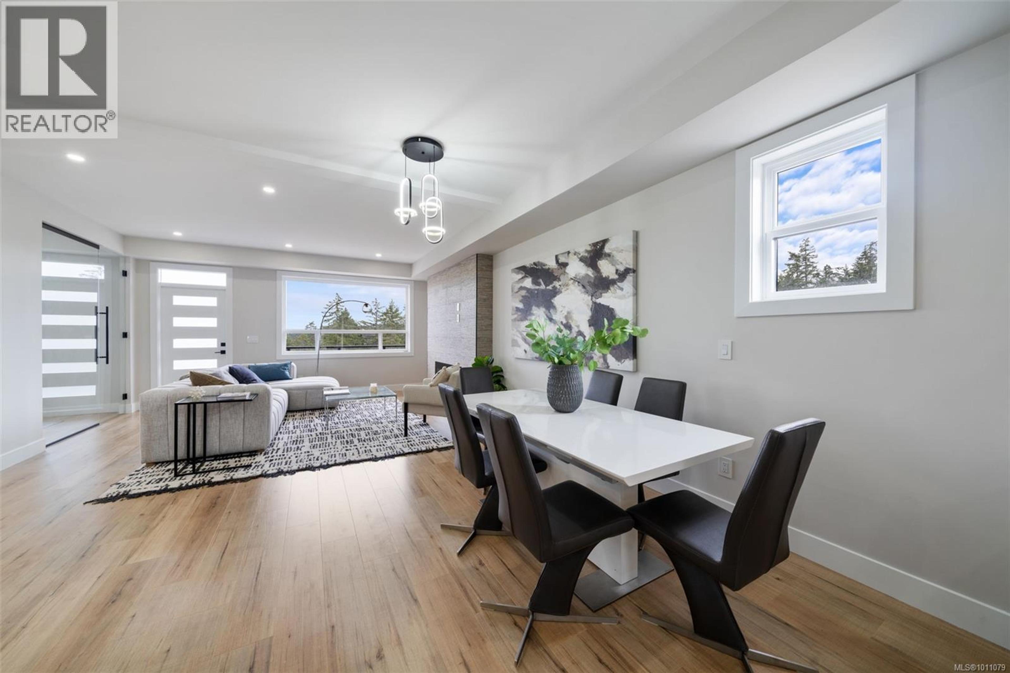 2210 ARCHER GATE - Image 12