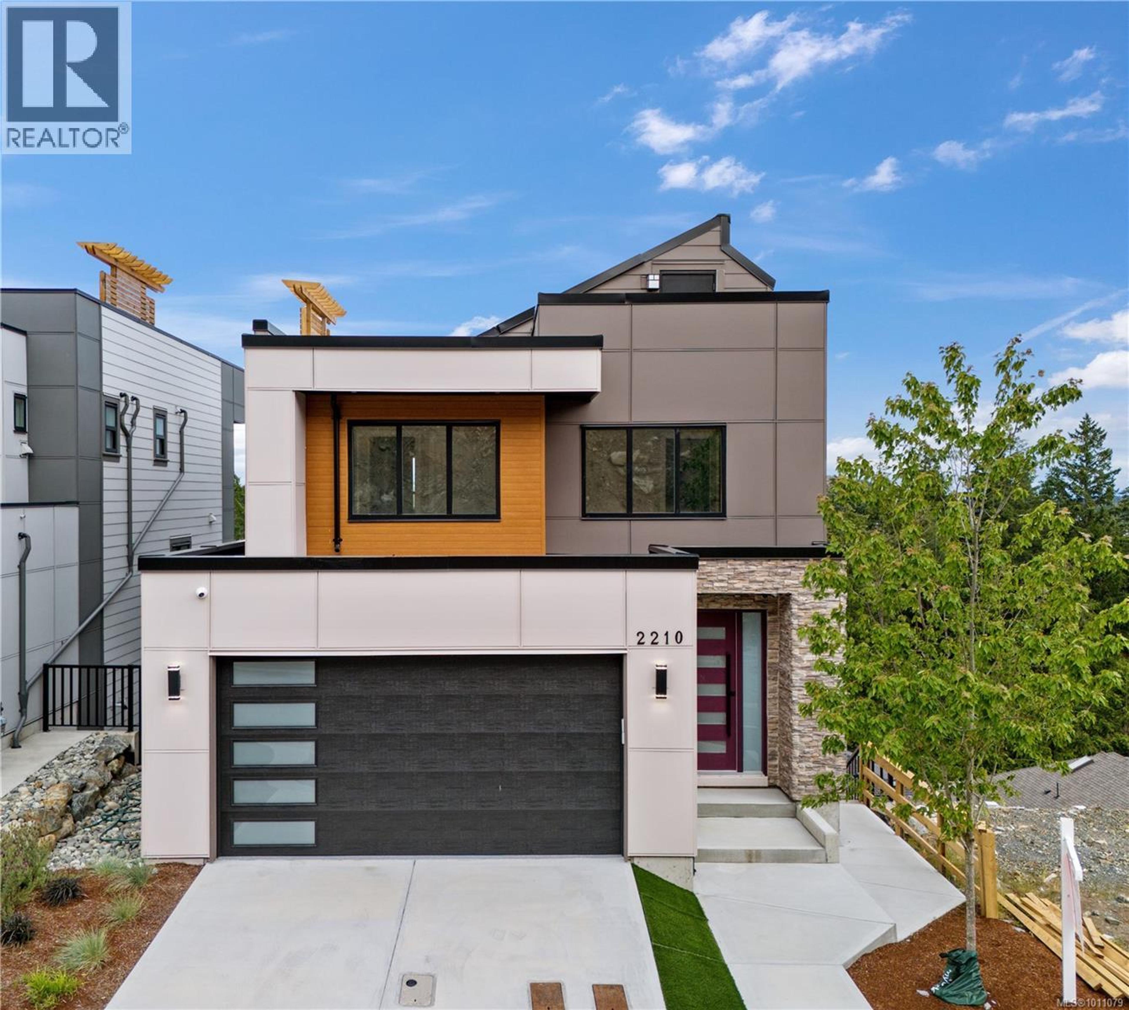 2210 ARCHER GATE - Image 2