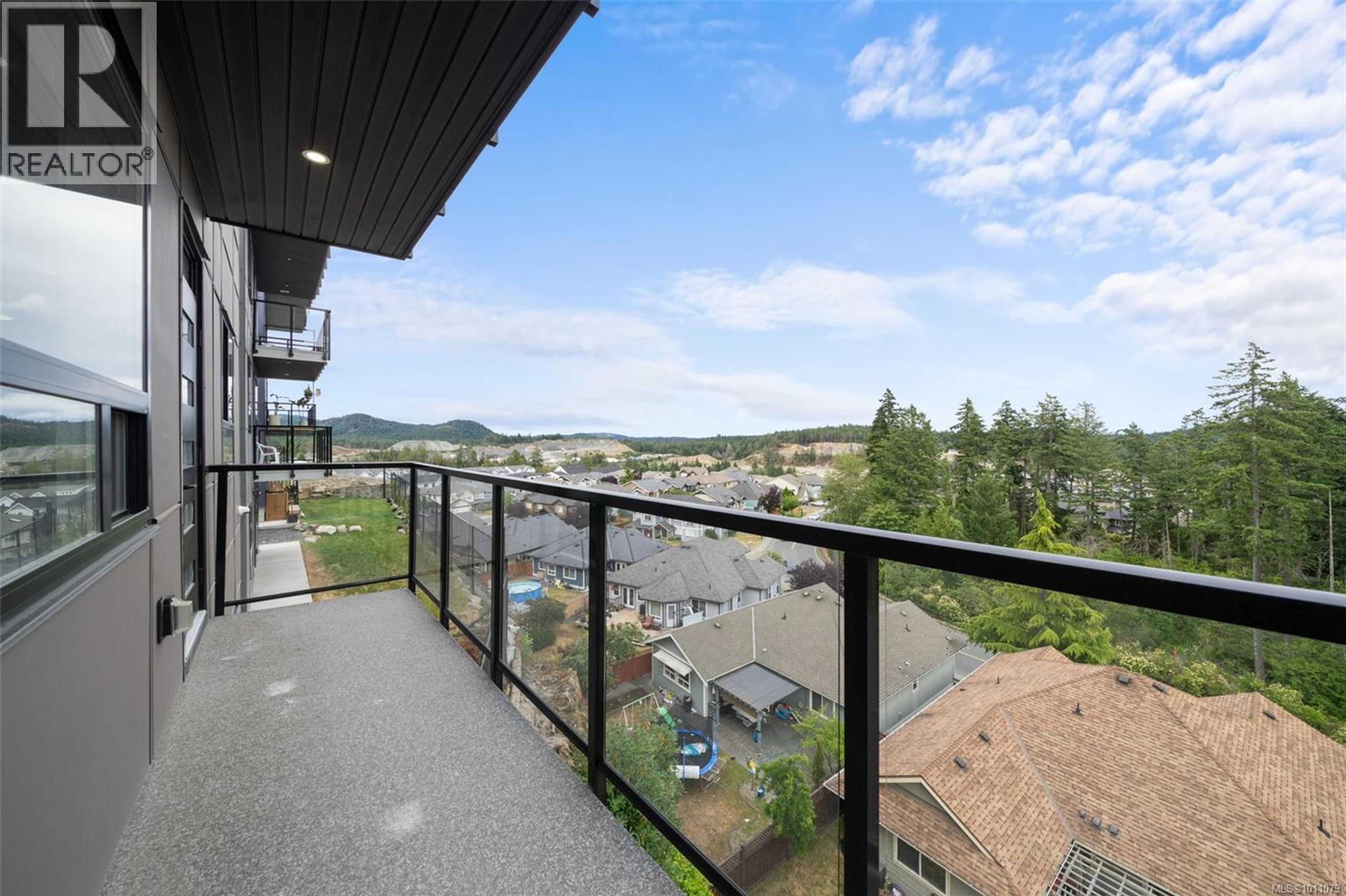 2210 ARCHER GATE - Image 21