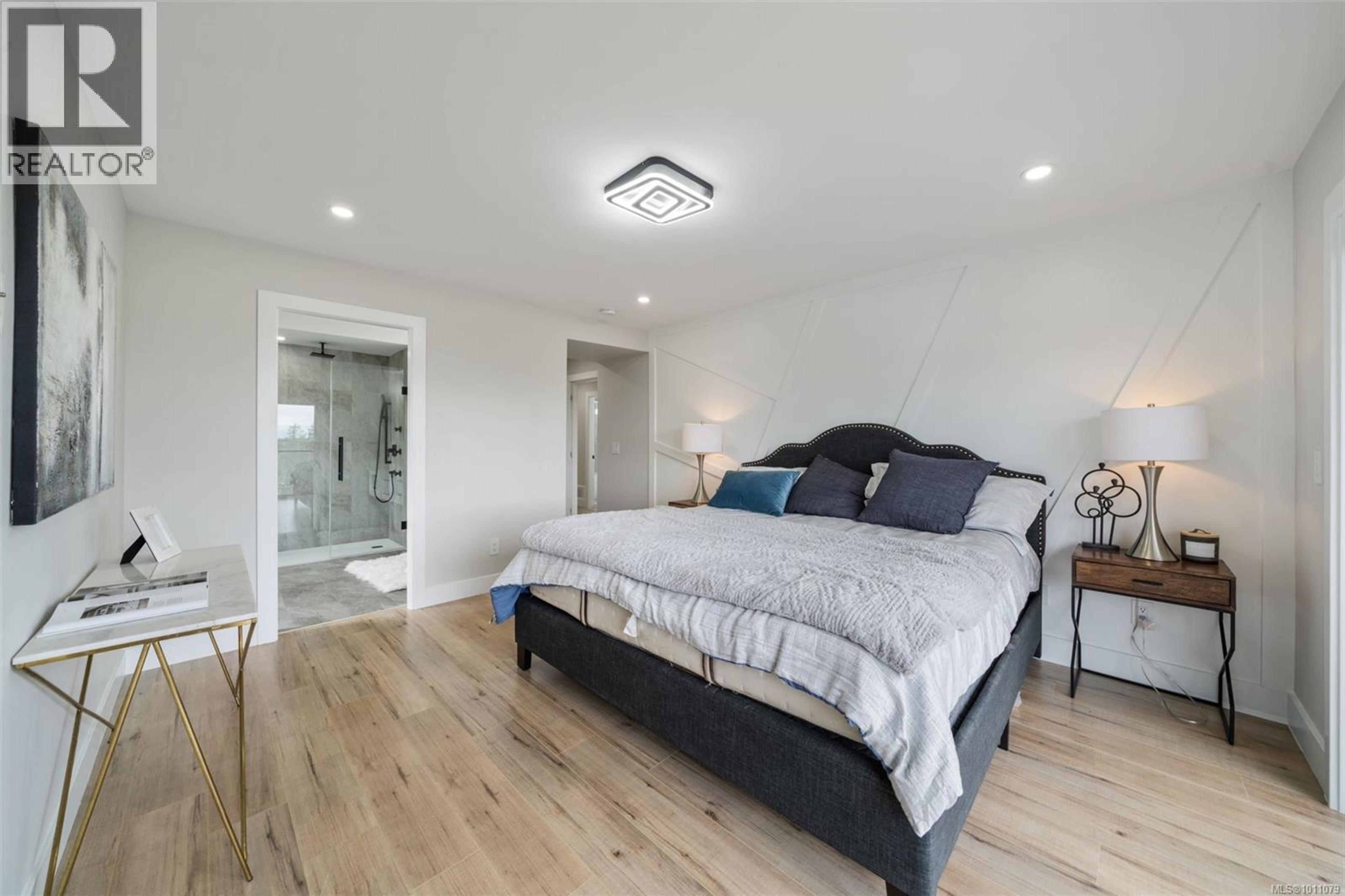 2210 ARCHER GATE - Image 25