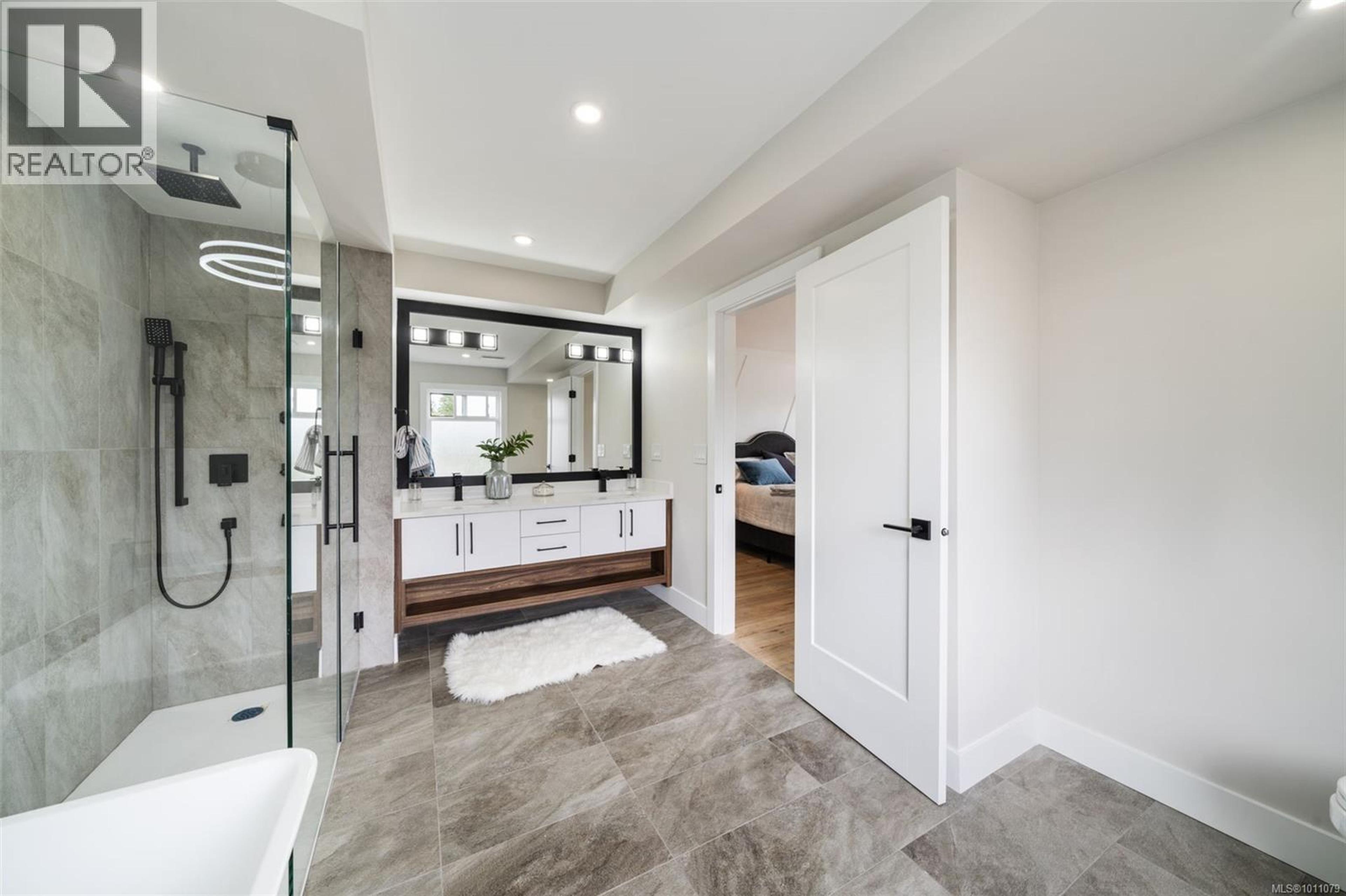 2210 ARCHER GATE - Image 29