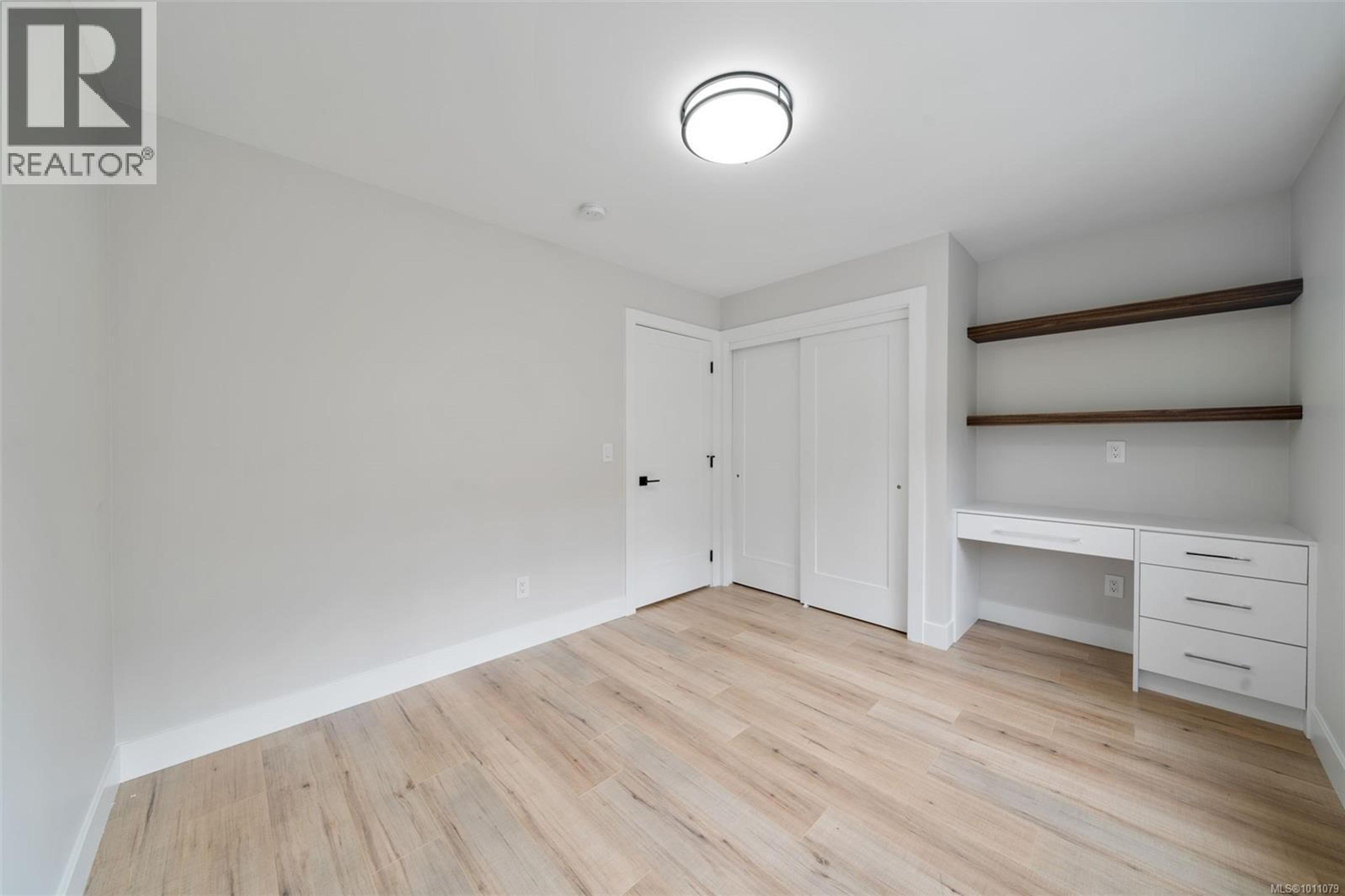 2210 ARCHER GATE - Image 30