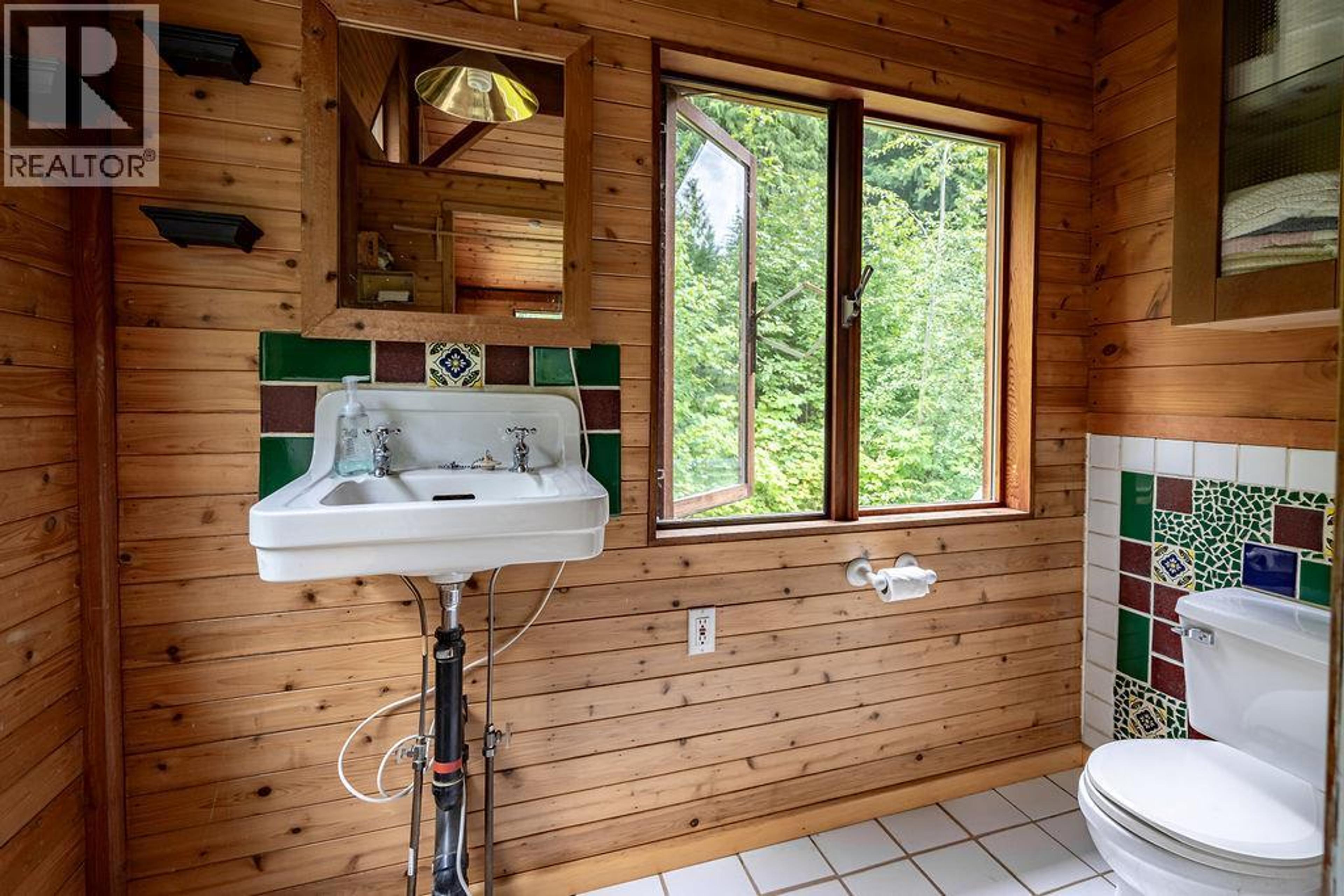 2987 SLOCAN VALLEY ROAD W ROAD - Image 31