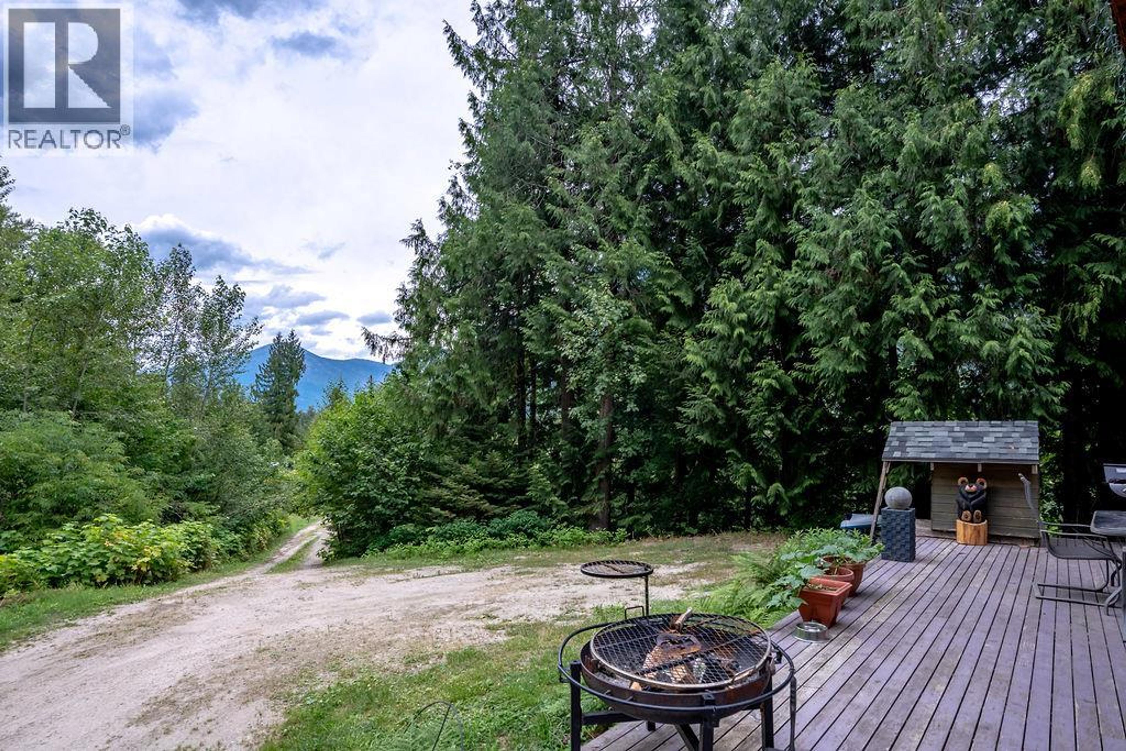 2987 SLOCAN VALLEY ROAD W ROAD - Image 43