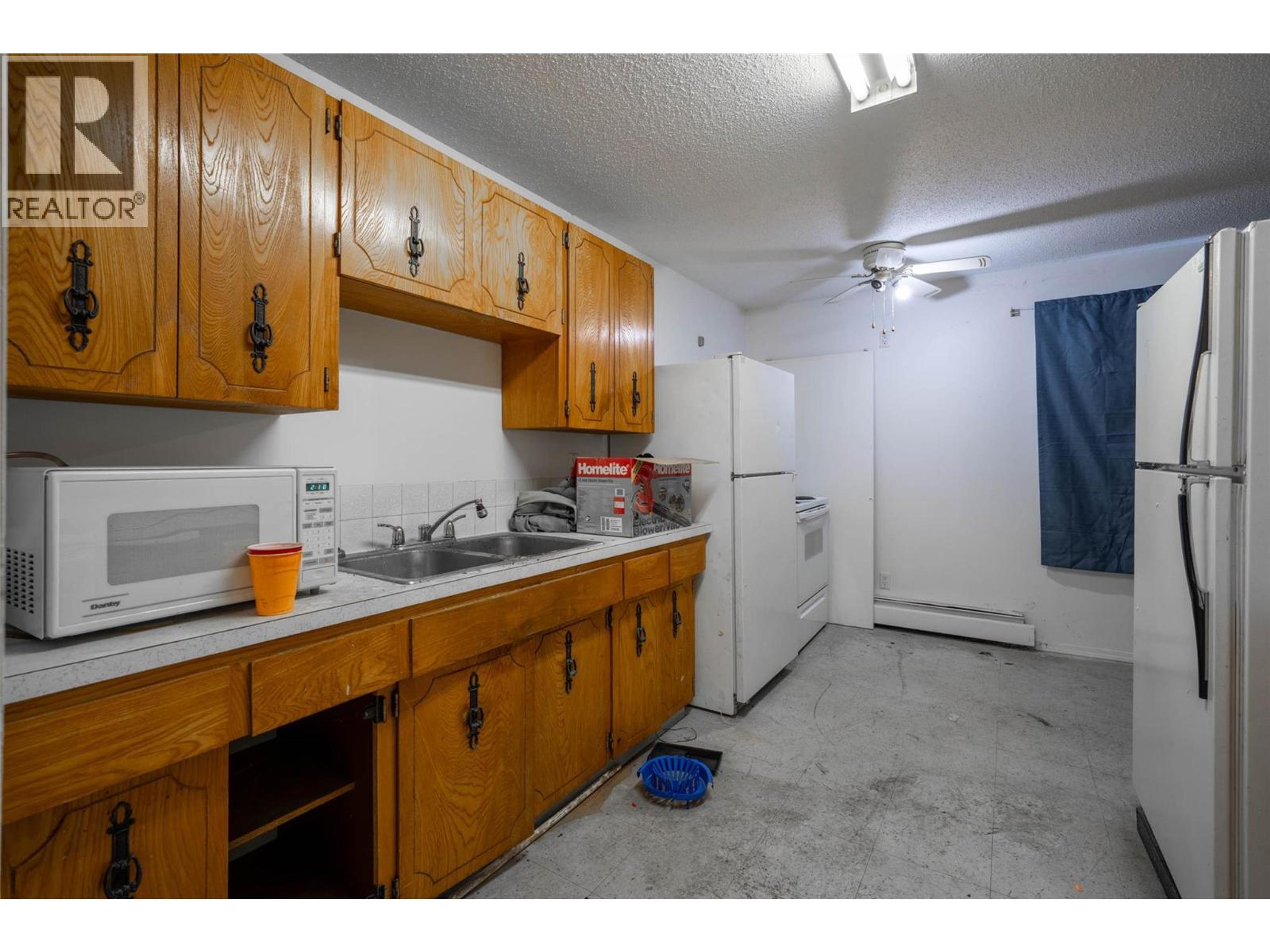 3710 25 AVENUE - Image 43