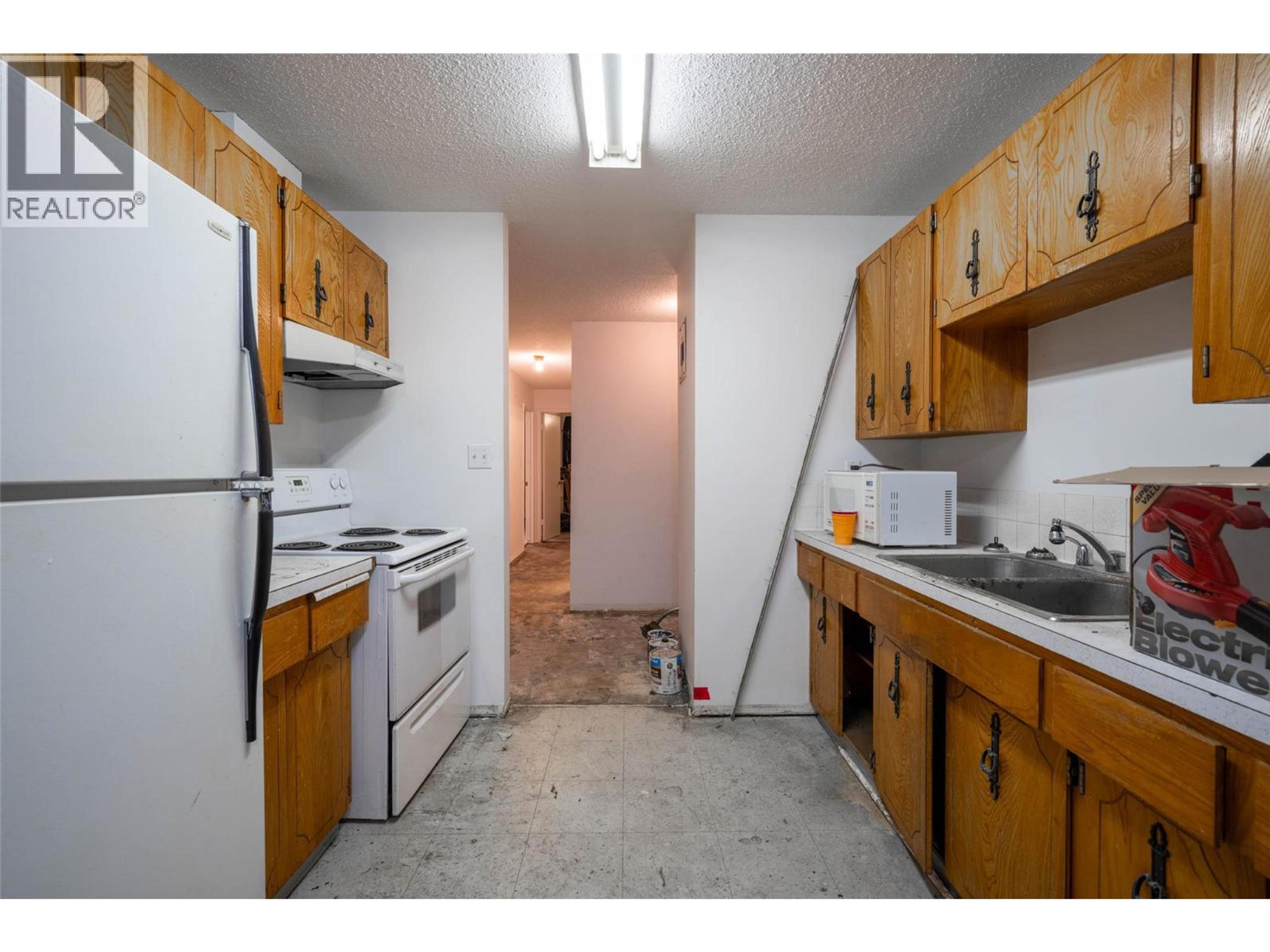 3710 25 AVENUE - Image 44