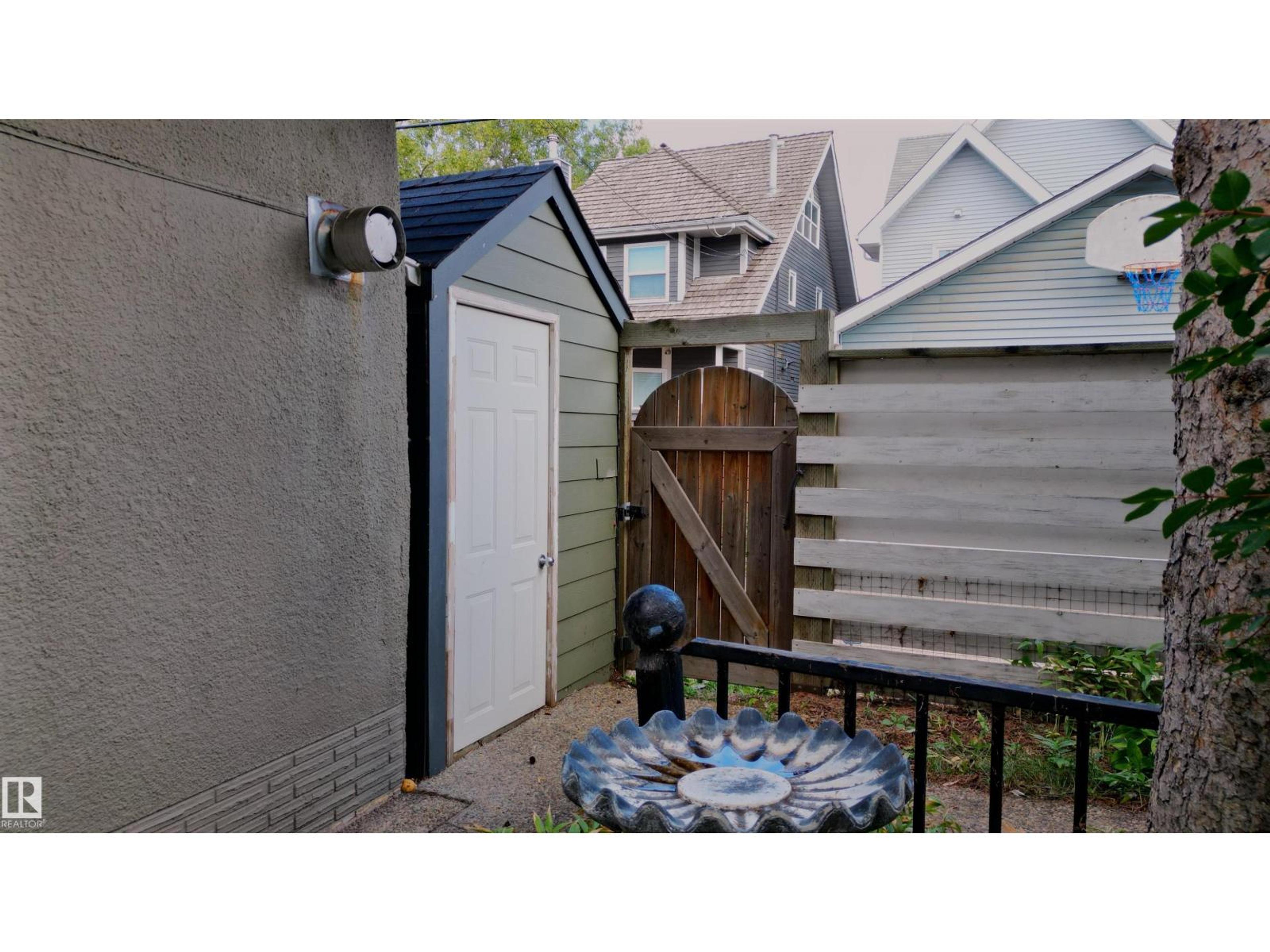 10015 97 AV NW - Image 54