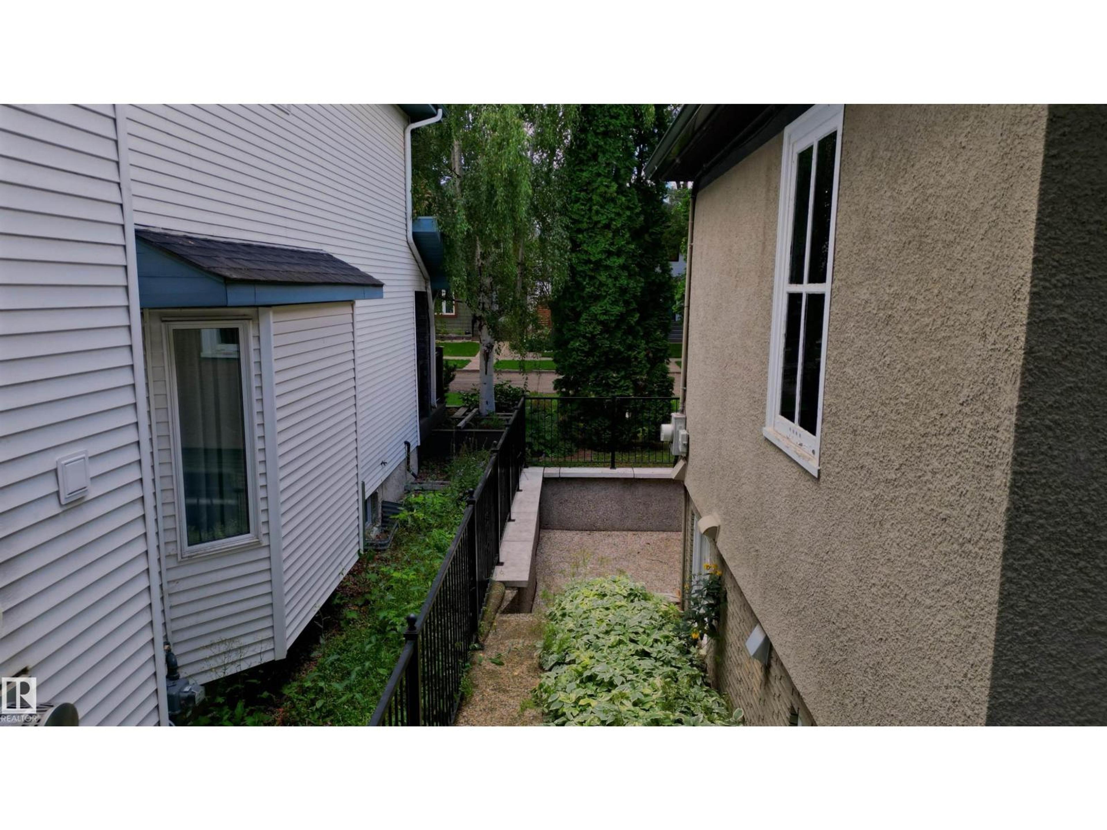 10015 97 AV NW - Image 55