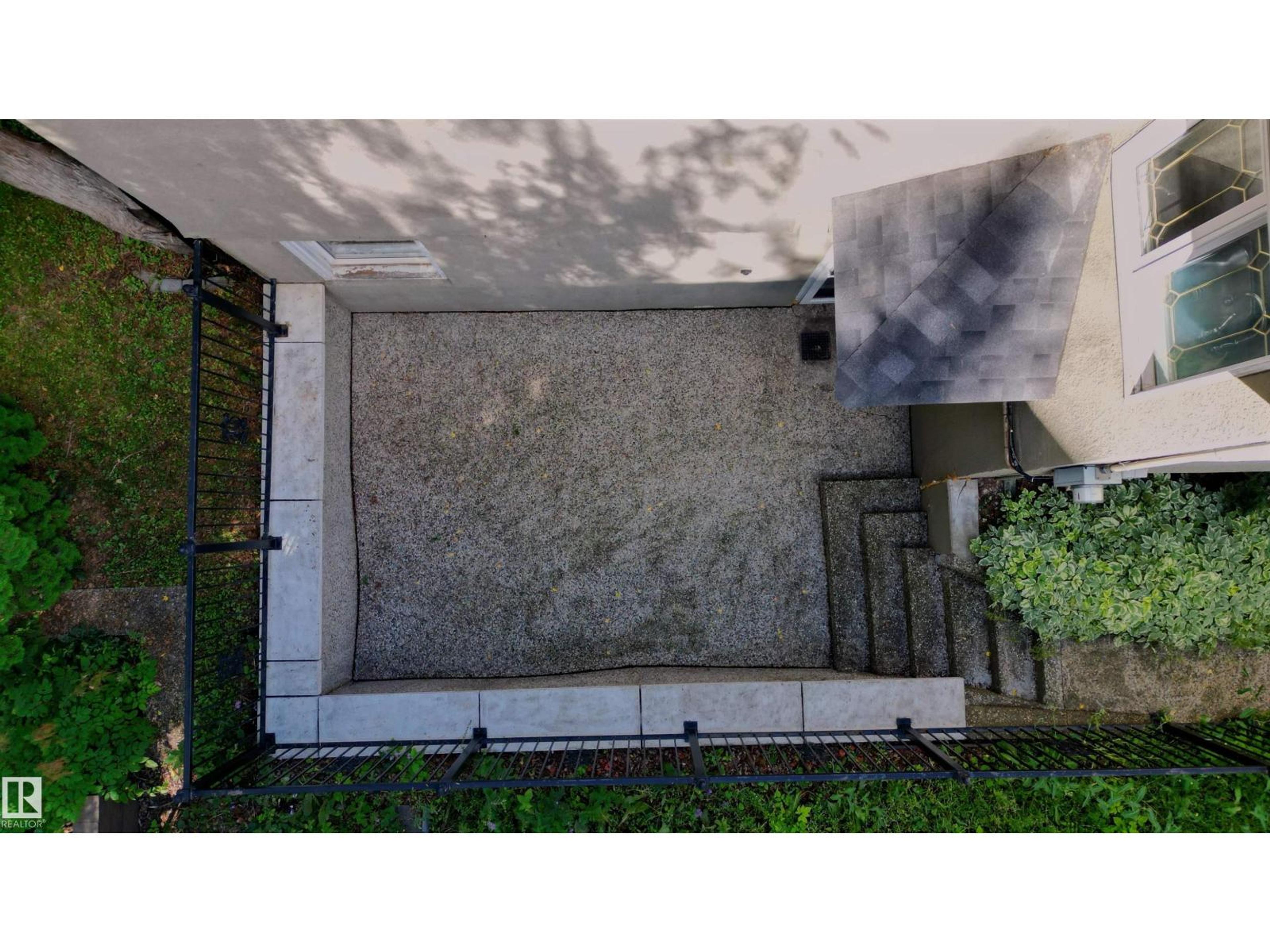 10015 97 AV NW - Image 56