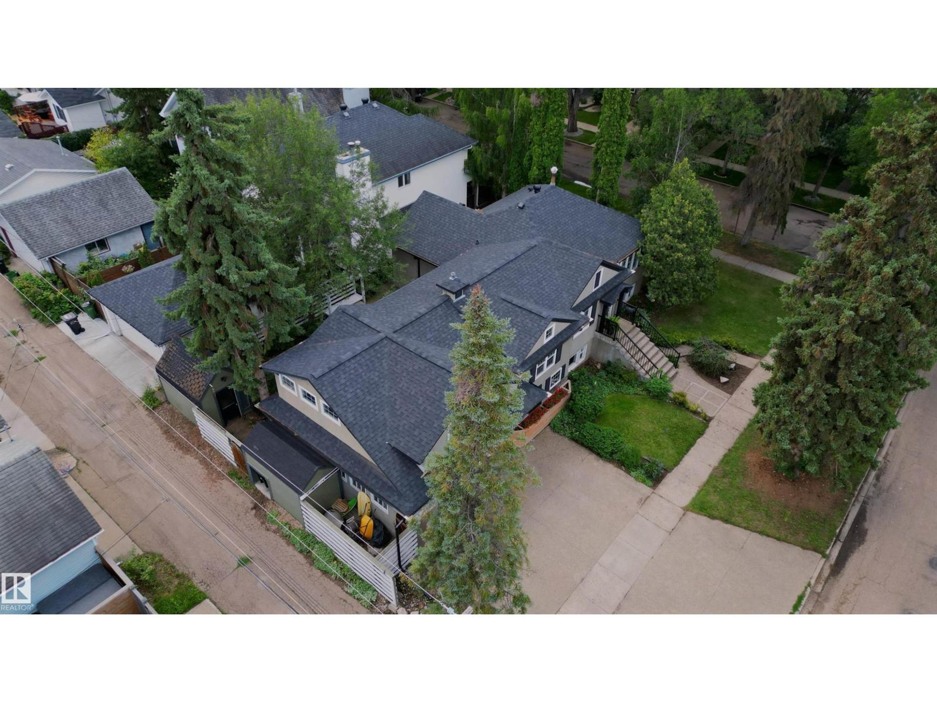 10015 97 AV NW - Image 65