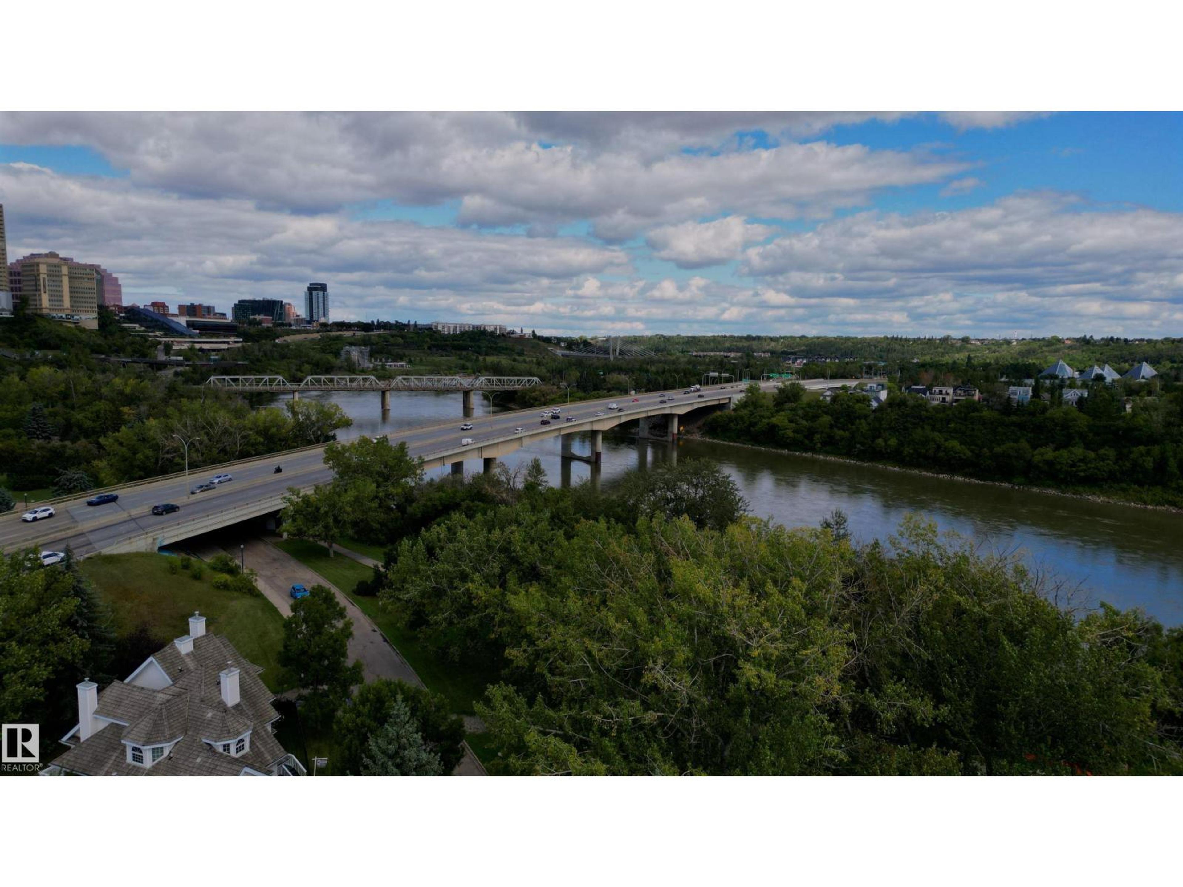 10015 97 AV NW - Image 70