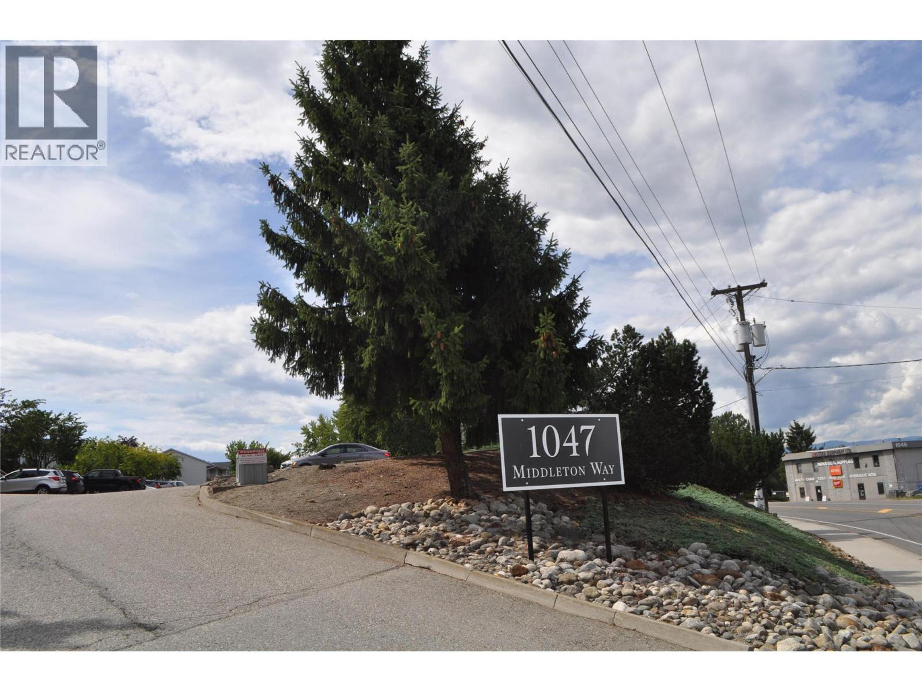 #109 1047 MIDDLETON WAY - Image 1