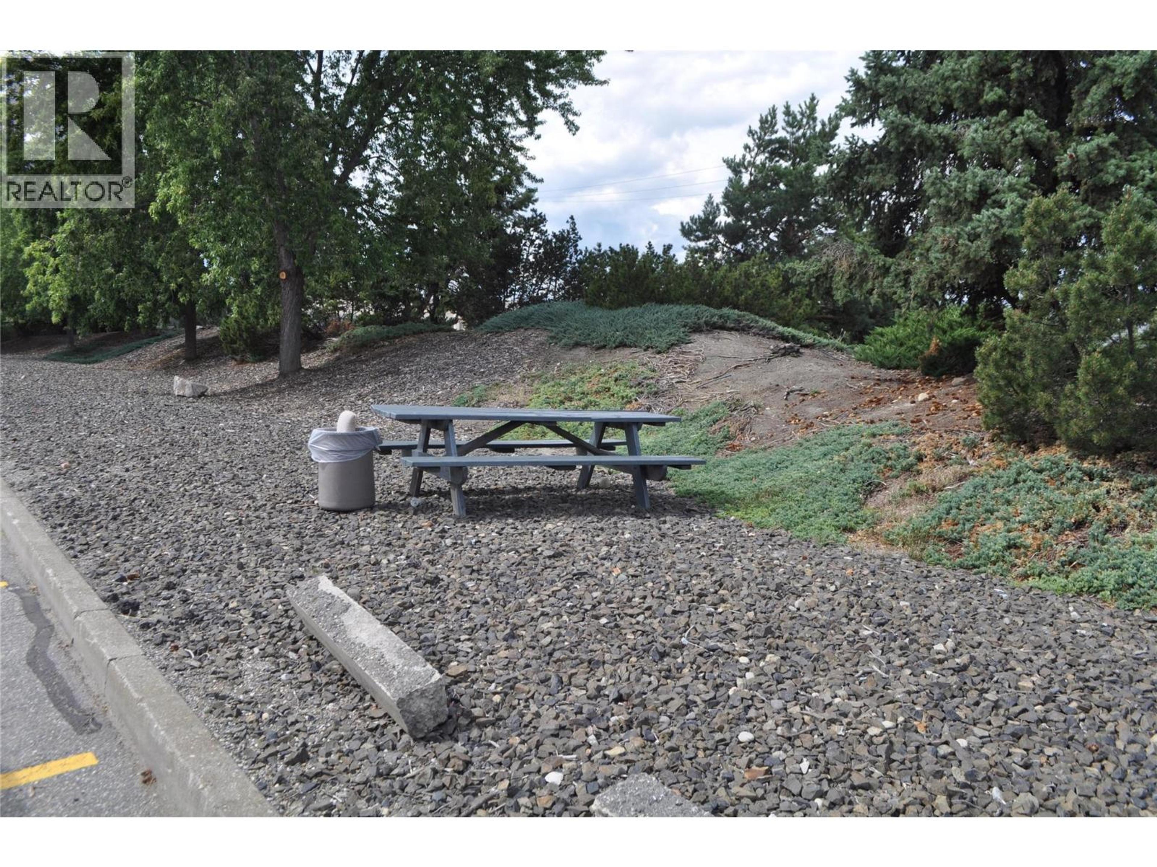 #109 1047 MIDDLETON WAY - Image 19