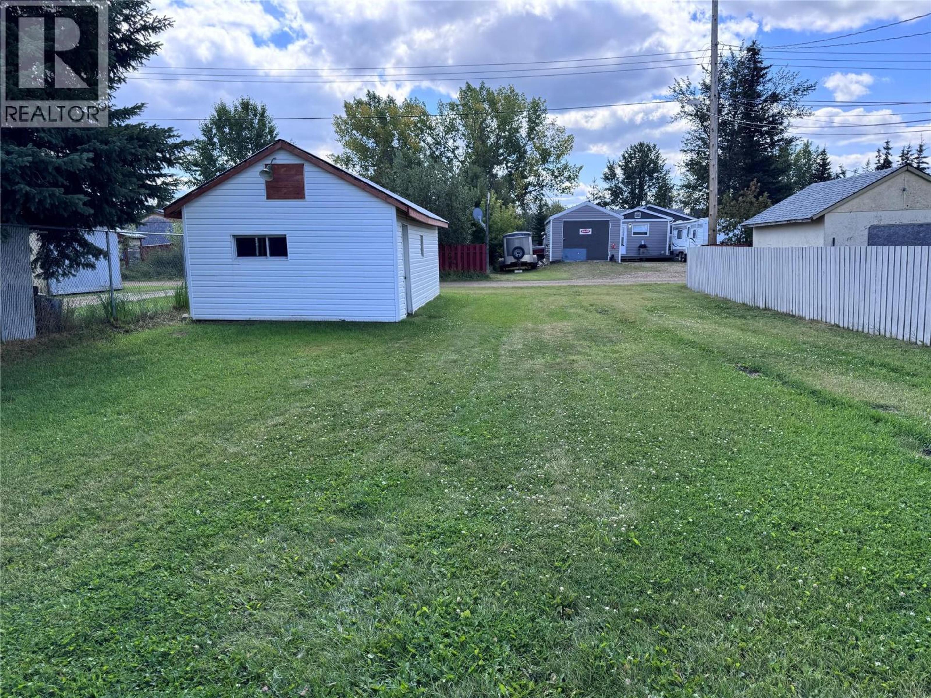4903 48 AVENUE - Image 17