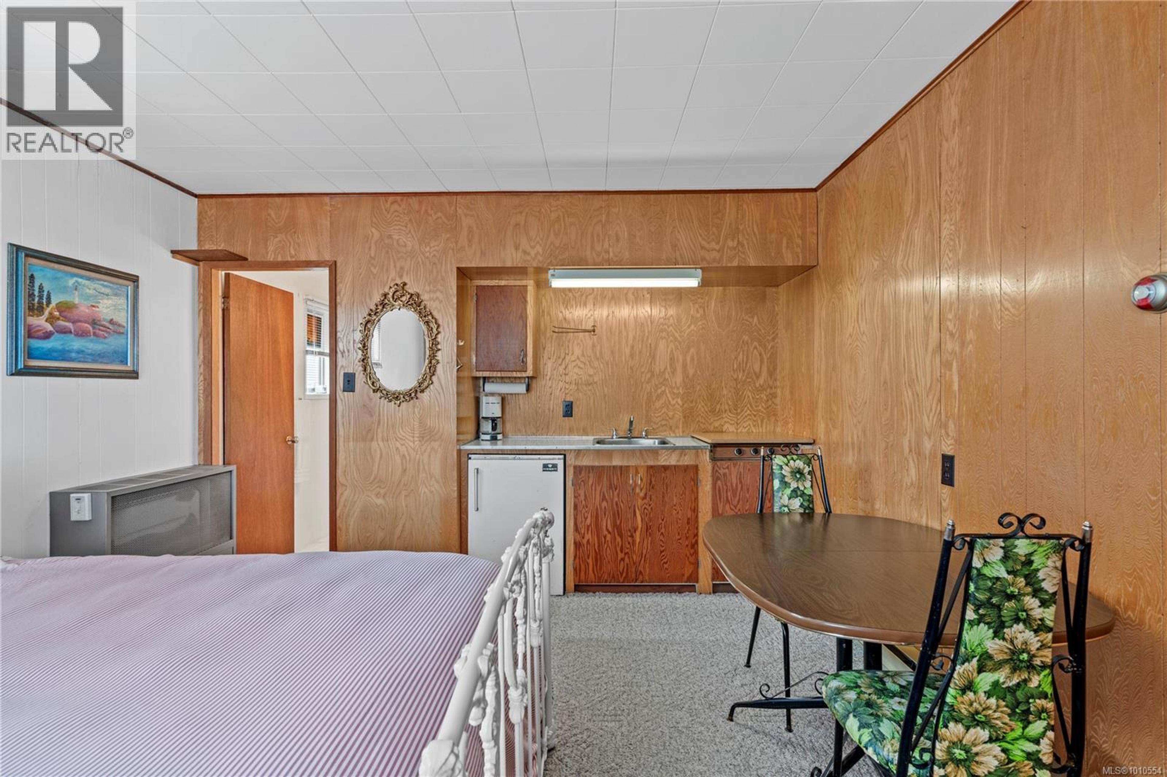 35 BOWSER RD - Image 24