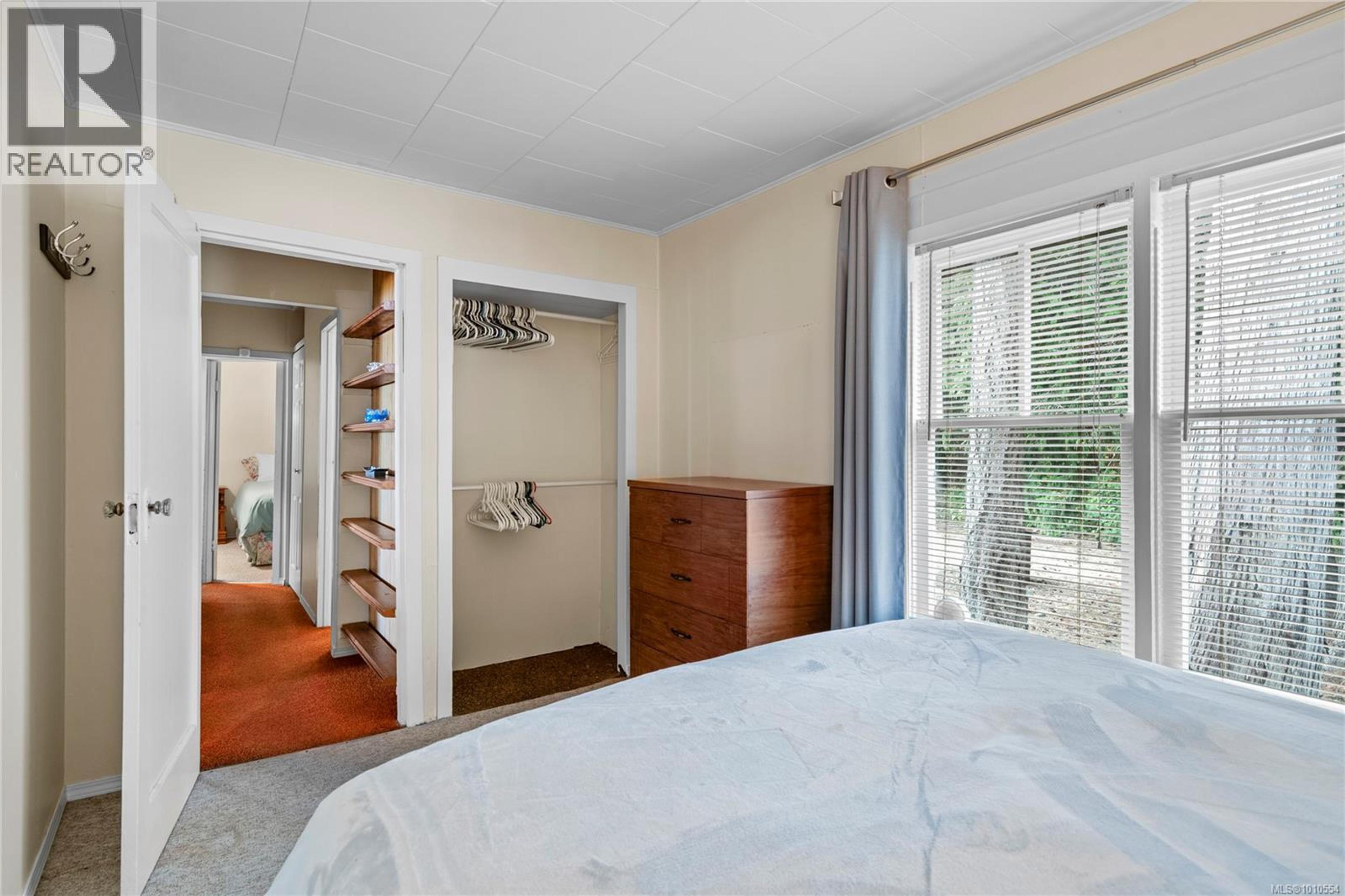 35 BOWSER RD - Image 40