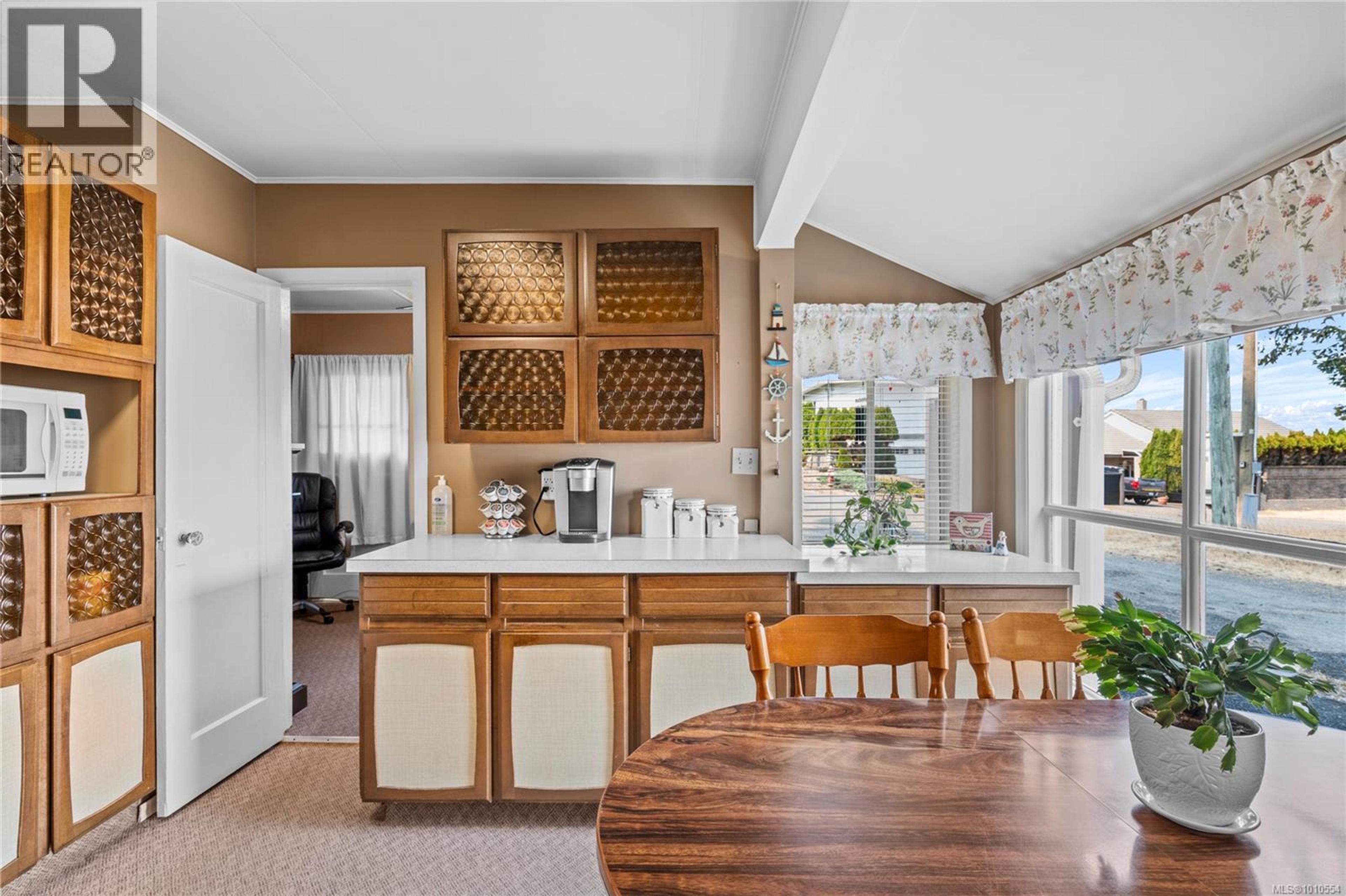 35 BOWSER RD - Image 5