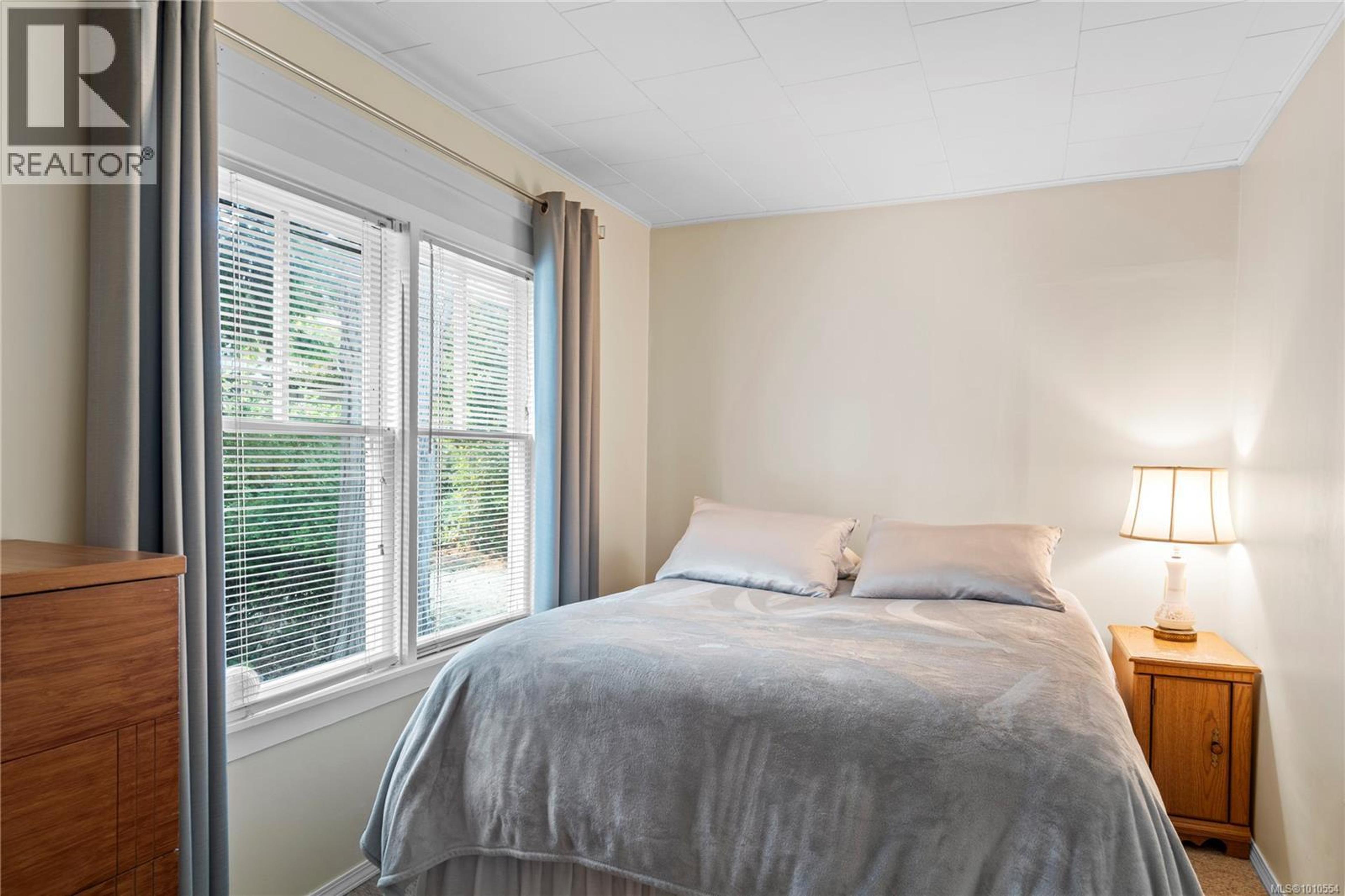 35 BOWSER RD - Image 41