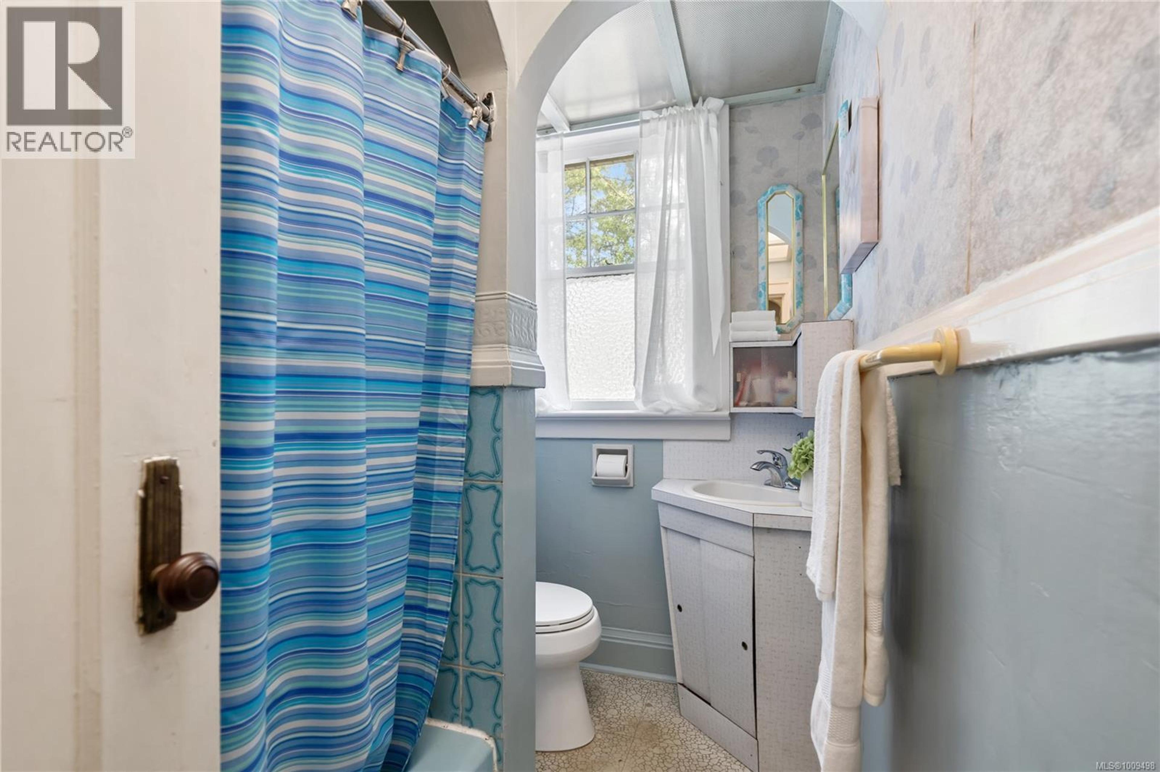 2761 FOUL BAY RD - Image 13