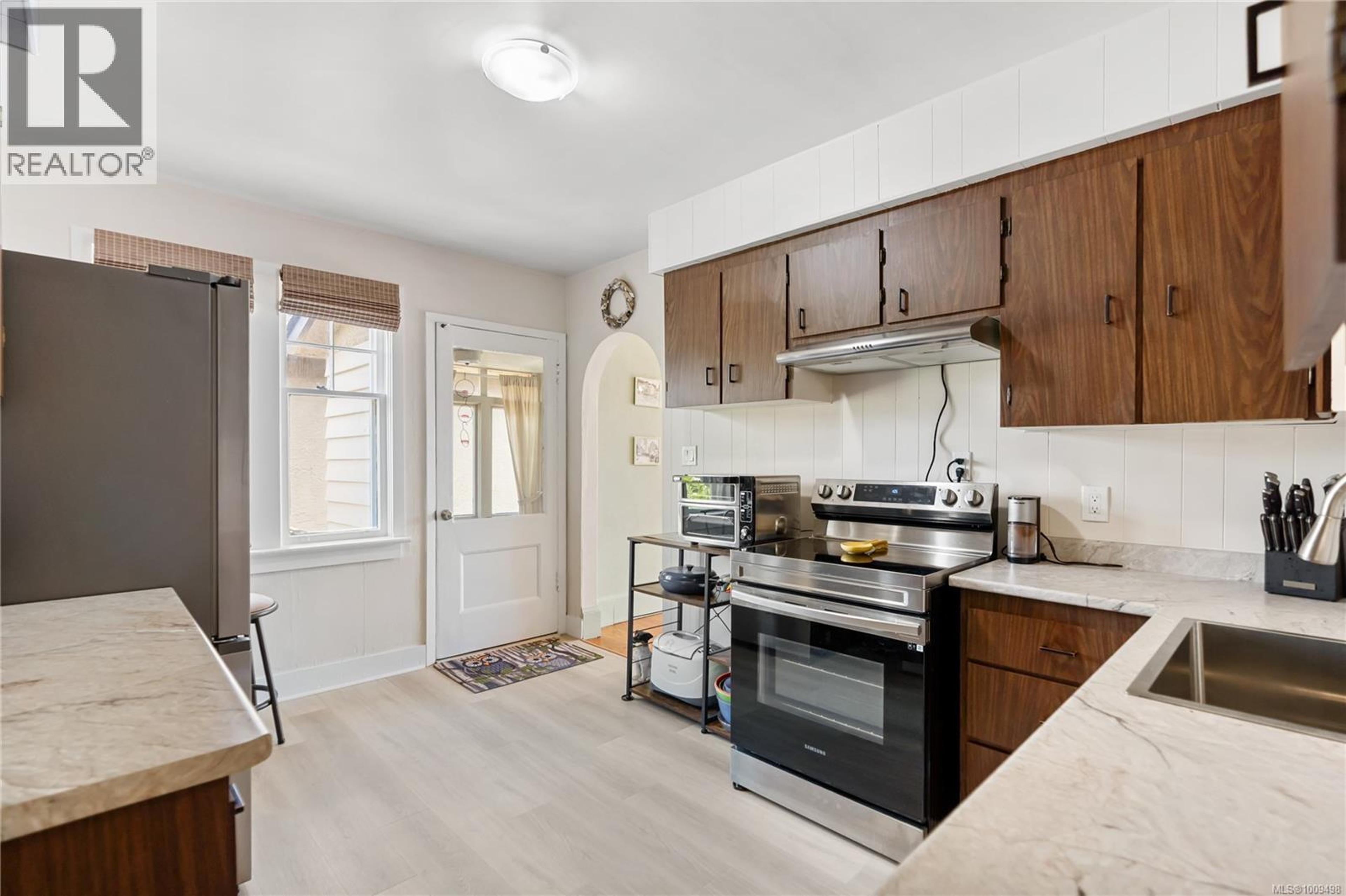 2761 FOUL BAY RD - Image 10