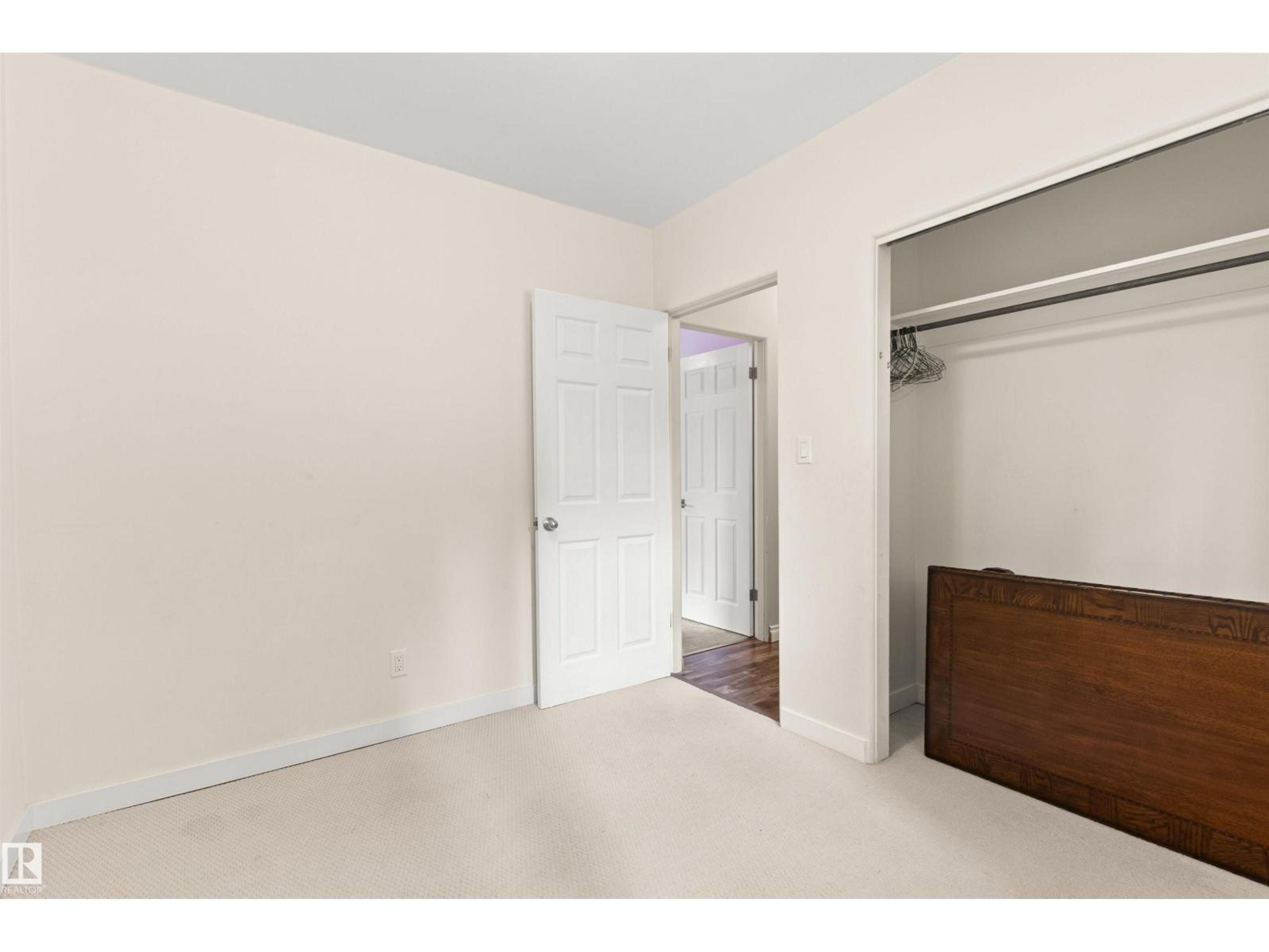11819 75 AV NW - Image 30
